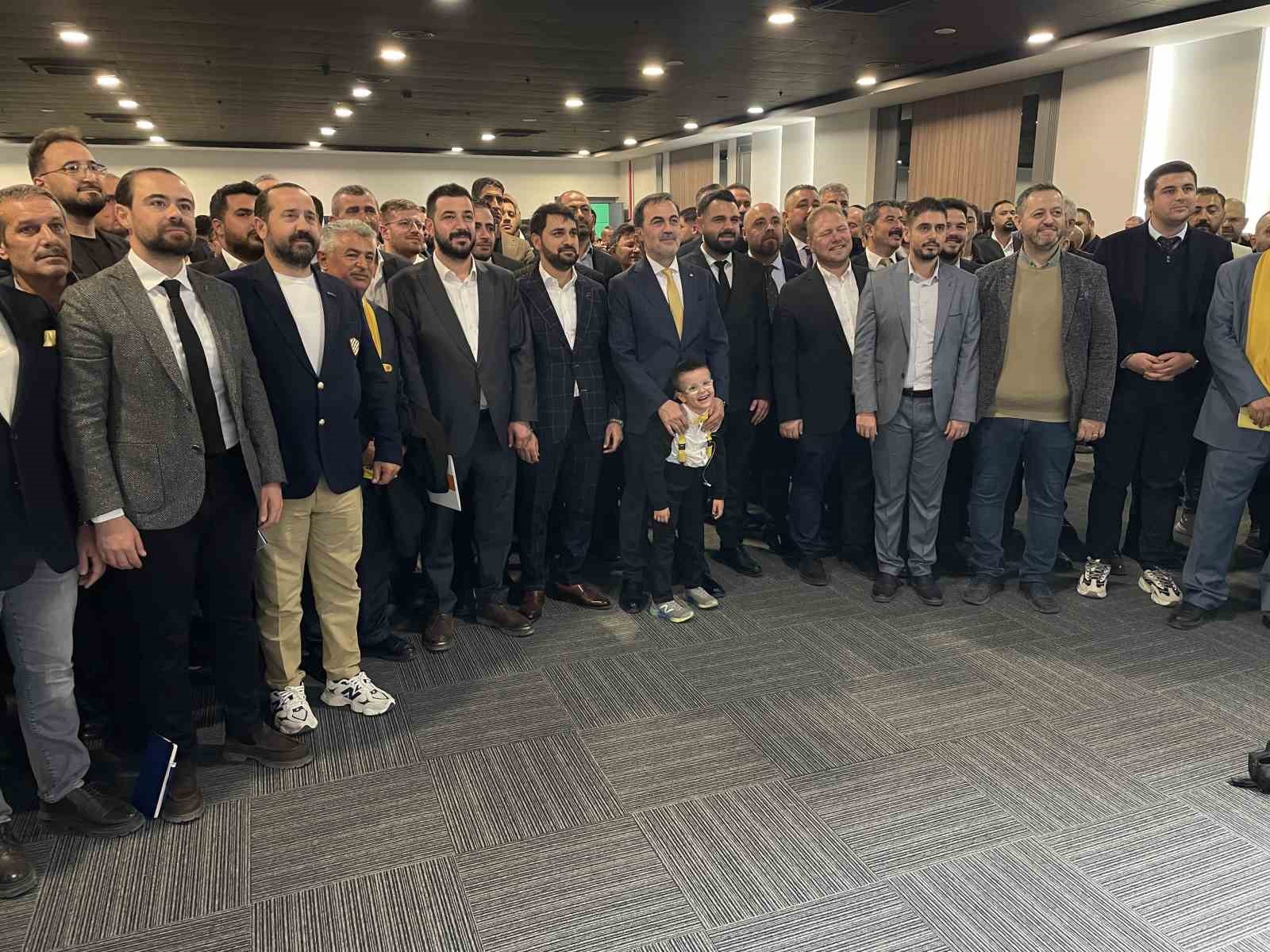 KONYA TİCARET ODASI (KTO) "MESLEK KOMİTELERİ VE MECLİS ÜYELİKLERİ SEÇİMLERİ" TAMAMLANDI. KTO BAŞKANI SELÇUK ÖZTÜRK, SARI LİSTE İLE GİRDİĞİ SEÇİMLERDE 70 KOMİTE LİSTESİNDEN 68'İNİ KAZANDI.