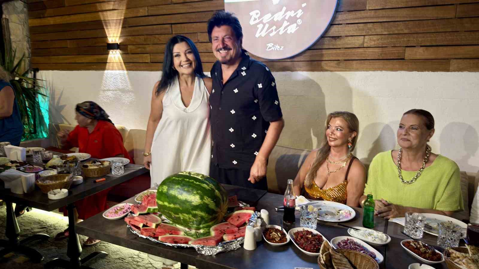 EKİN AKKAŞ’IN DOĞUM GÜNÜ PASTASI KARPUZ OLDU