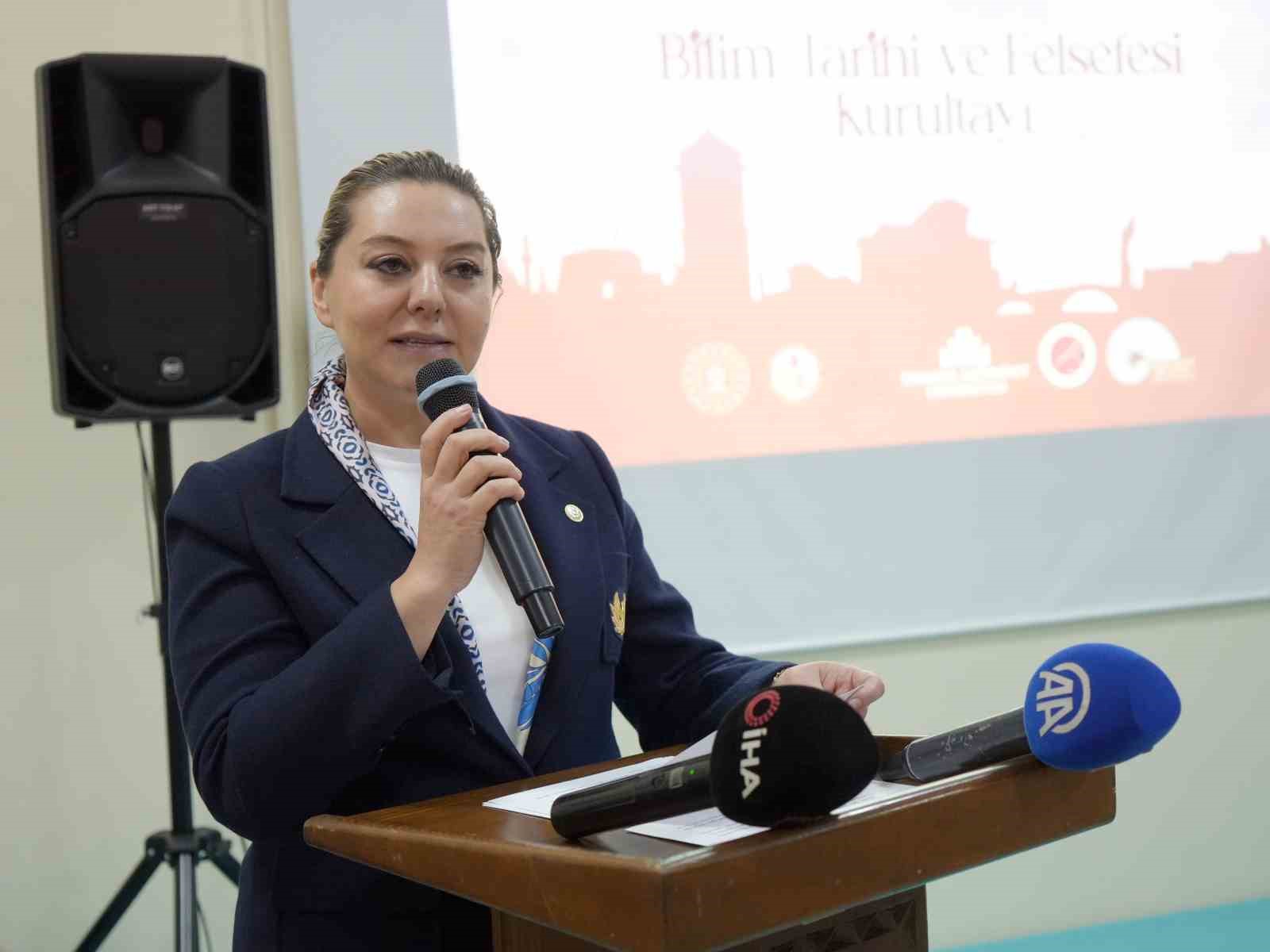 KASTAMONU MİLLETVEKİLİ FATMA SERAP EKMEKCİ, “KASTAMONU'NUN GEÇMİŞTEN GELEN İLİM MİRASININ ARAŞTIRILMASI VE TANITILMASI, ŞEHRİN TARİHÎ KİMLİĞİNİN DAHA İYİ ANLAŞILMASINA KATKI SAĞLAYACAKTIR” DEDİ.