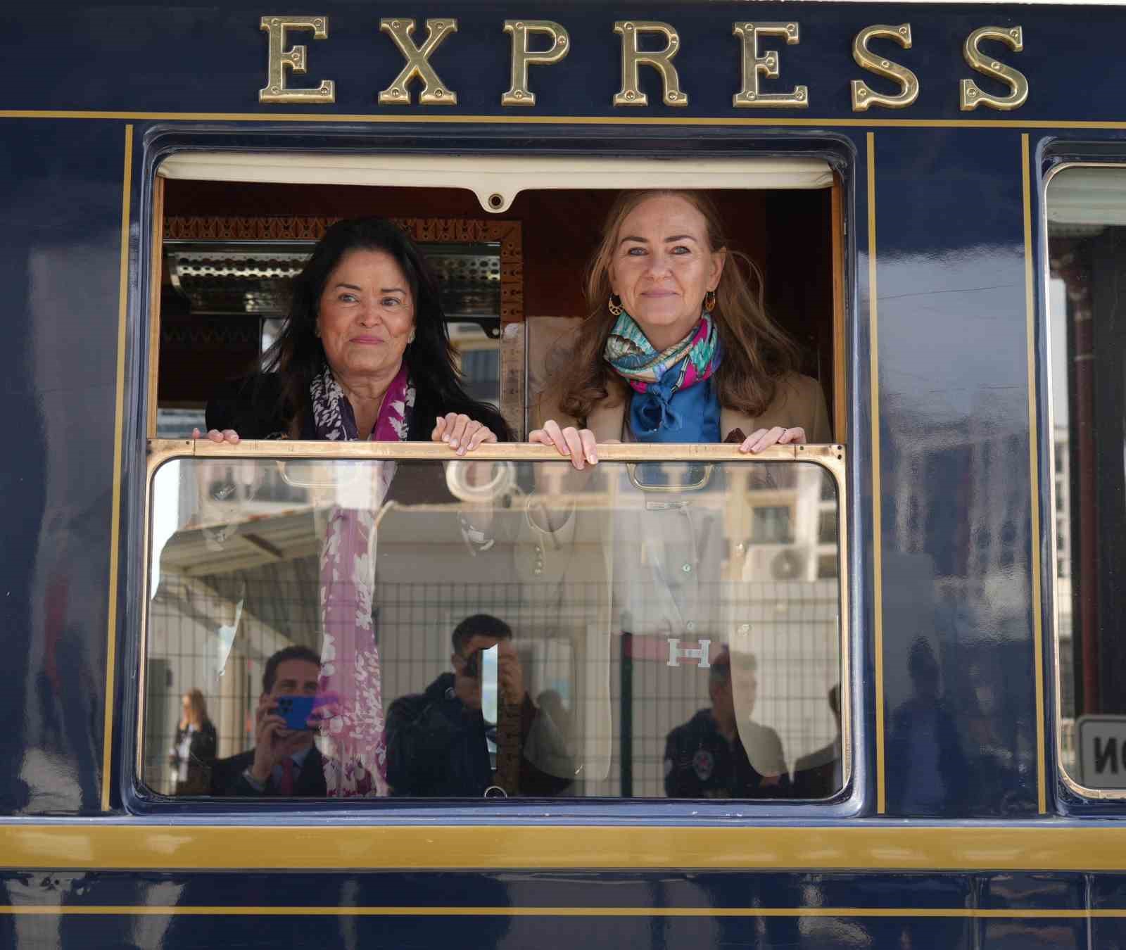 EFSANEVİ ORİENT EXPRESS, EDİRNE’DEN GEÇTİ