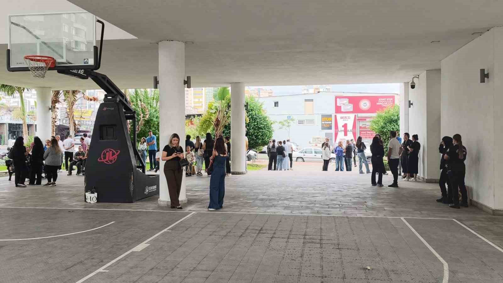 MERSİN BÜYÜKŞEHİR, MEZİTLİ VE YENİŞEHİR BELEDİYELERİNE YÖNELİK OPERASYON DÜZENLENDİ