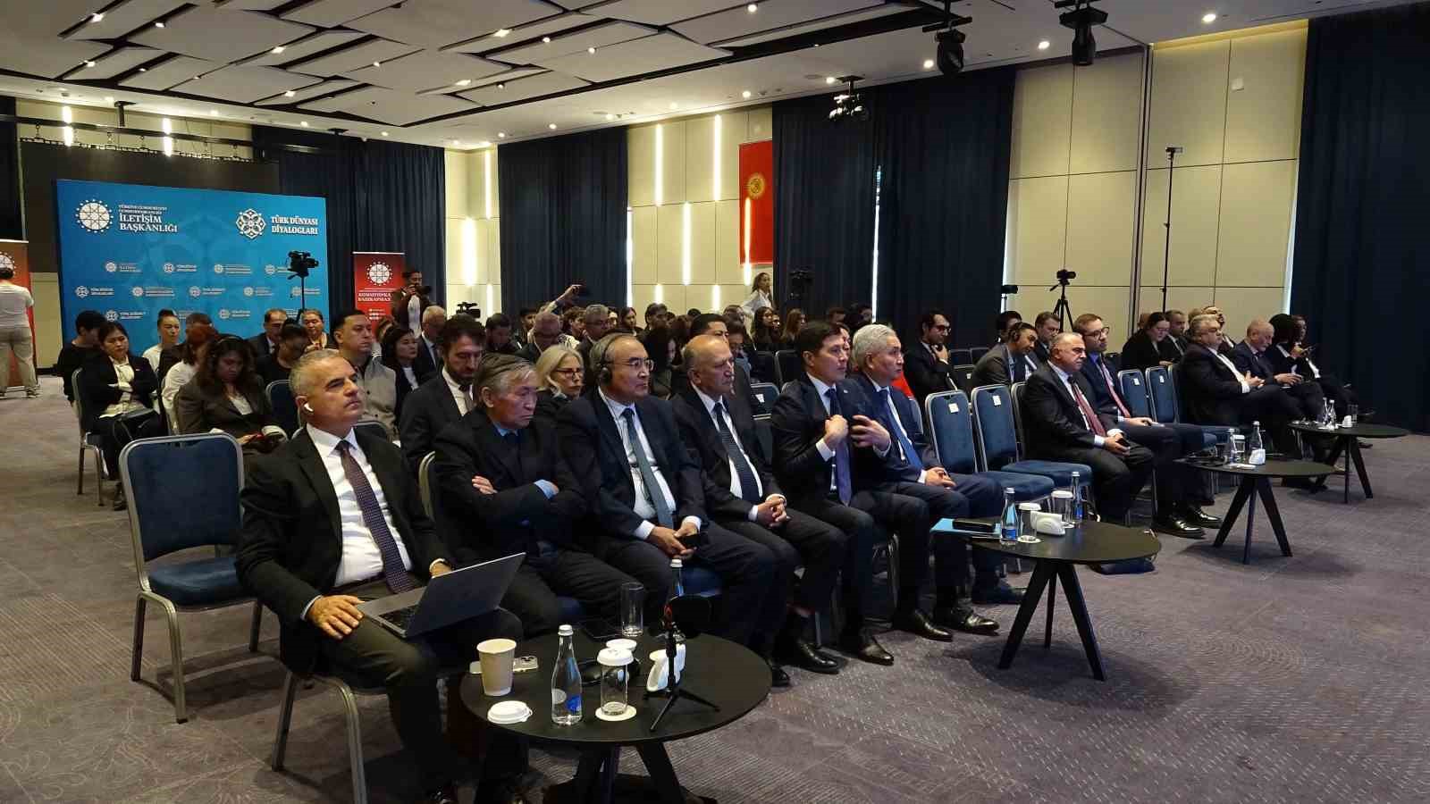 BİŞKEK’TE DÜZENLENEN "TÜRK DÜNYASI DİYALOGLARI: ORTAK GELECEK, ORTAK VİZYON" BAŞLIKLI PANELDE TÜRK DEVLETLERİ ARASINDAKİ İŞBİRLİĞİNİN DAHA DA GELİŞTİRİLMESİNE İLİŞKİN KONULAR ELE ALINDI.
