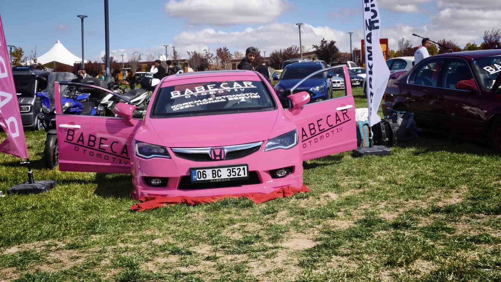 ANKARA OTOMOBİL SPOR KULÜBÜ (ANOK) FEST’26 150 ÖZEL OTOMOBİL VE BİRÇOK OTOMOBİL GÖSTERİSİYLE OTOMOBİL TUTKUNLARINI AĞIRLIYOR.