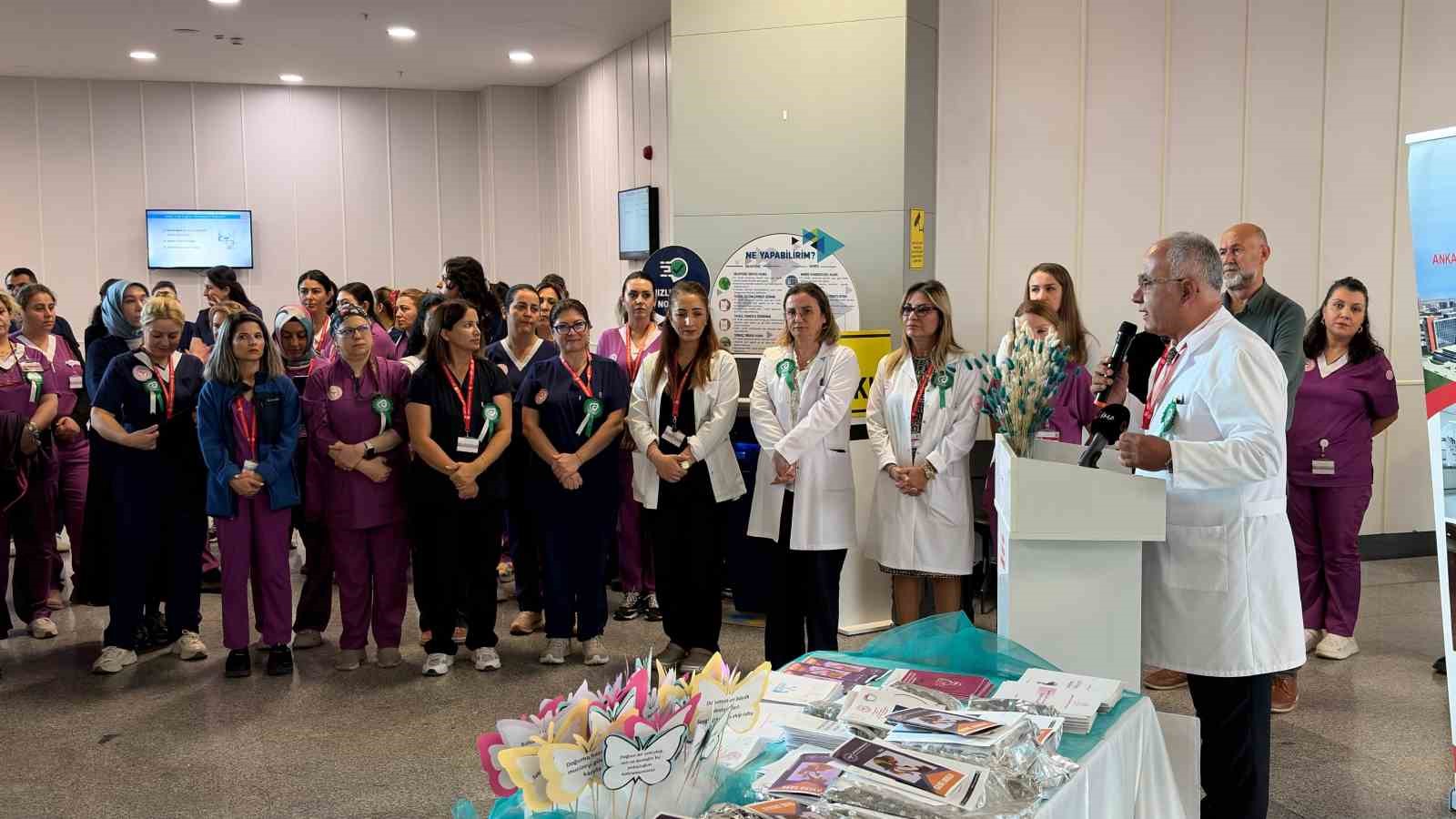 ANKARA BİLKENT ŞEHİR HASTANESİ BAŞHEKİMİ PROF. DR. LEVENT ÖZTÜRK, "HER ZAMAN NORMAL DOĞUMU DESTEKLİYORUZ. YILDA 14 BİN DOĞUM GERÇEKLEŞTİRİYORUZ. İLK ‘ANNE DOSTU’ HASTANEYİZ VE DOĞAL OLAN NORMAL DOĞUM DİYORUZ" DEDİ.