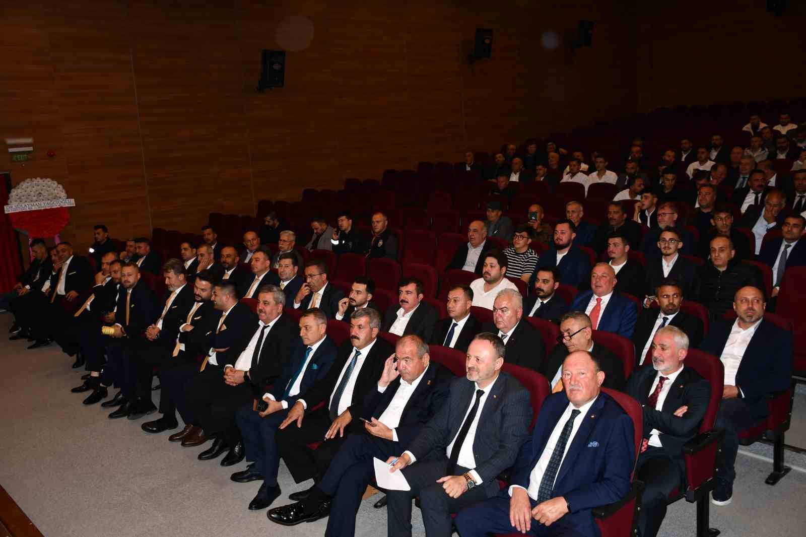 VEZİRKÖPRÜ TİCARET VE SANAYİ ODASI (TSO) MESLEK KOMİTE SEÇİMLERİ TAMAMLANDI. ÜÇ ADAYIN YARIŞTIĞI SEÇİMLERDE DURSUN ATAK’IN SARI LİSTESİ 3 MESLEK GRUBUNDA BİRİNCİ OLDU.