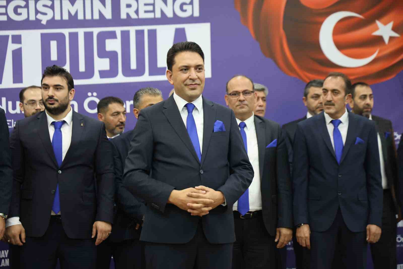 ELAZIĞ TİCARET VE SANAYİ ODASI BAŞKAN ADAYI NURULLAH ÖNER, TARAFINDAN BİR SALONDA LANSMAN VE ADAY TANITIM TOPLANTISI GERÇEKLEŞTİRİLDİ.