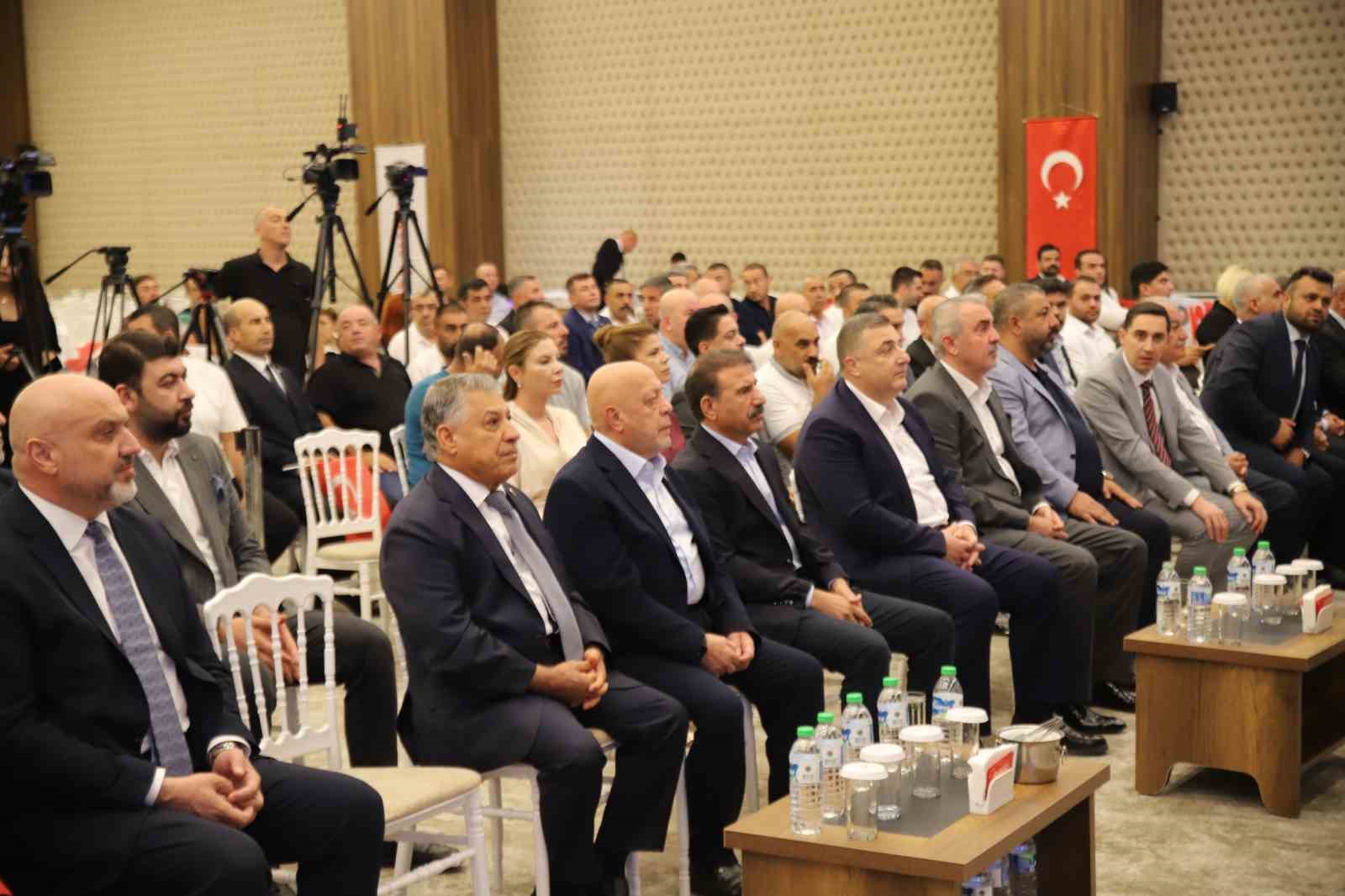 HİZMET-İŞ SENDİKASI GAZİANTEP 1 NO’LU ŞUBE’DE 5. OLAĞAN GENEL KURULU GERÇEKLEŞTİ