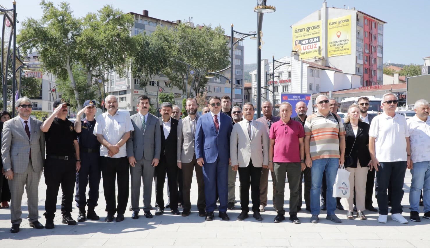 KÜTAHYA EMNİYET TEŞKİLATINA 37 YENİ HİZMET ARACI