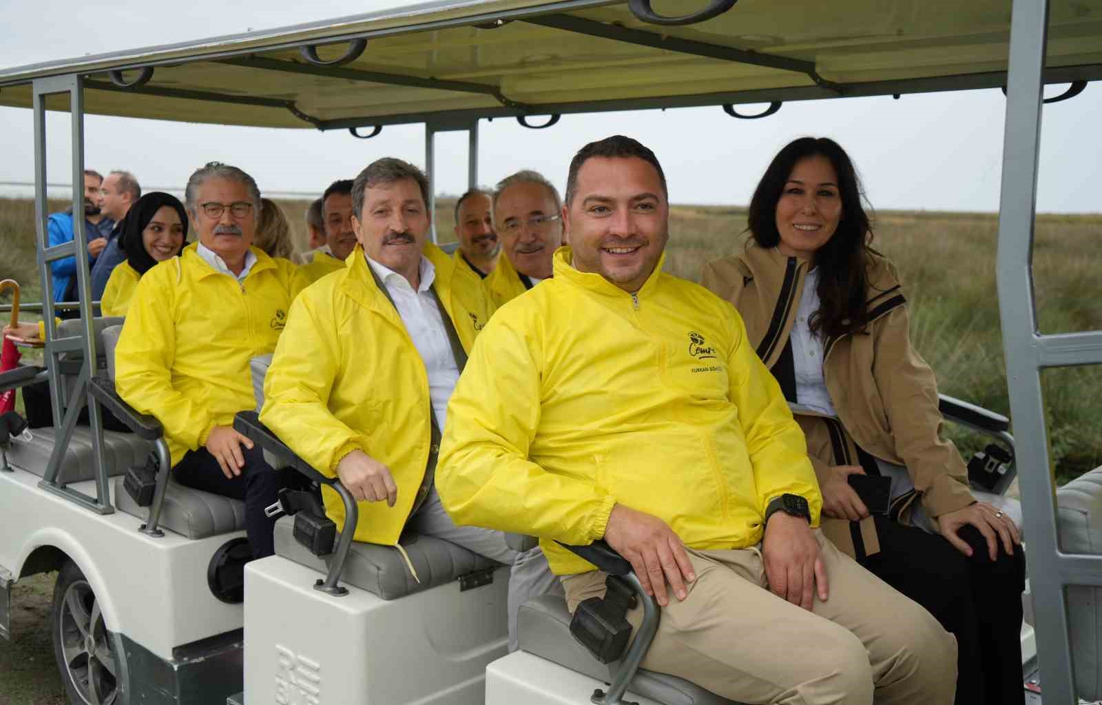 TÜRKİYE’NİN EN ÖNEMLİ VE TANINMIŞ KUŞ FOTOĞRAFÇILARI, SAMSUN’DA DÜZENLENEN SONBAHAR DOĞA GÖZLEM KAMPI’NDA KIZILIRMAK DELTASI’NIN GÜZELLİKLERİNİ KAYIT ALTINA ALIYOR.