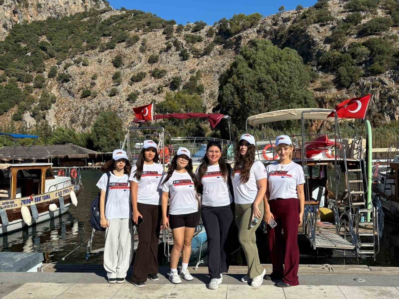 GENÇLER KAUNOS ANTİK KENTİ’NDE SPOR VE TARİHLE BULUŞTU