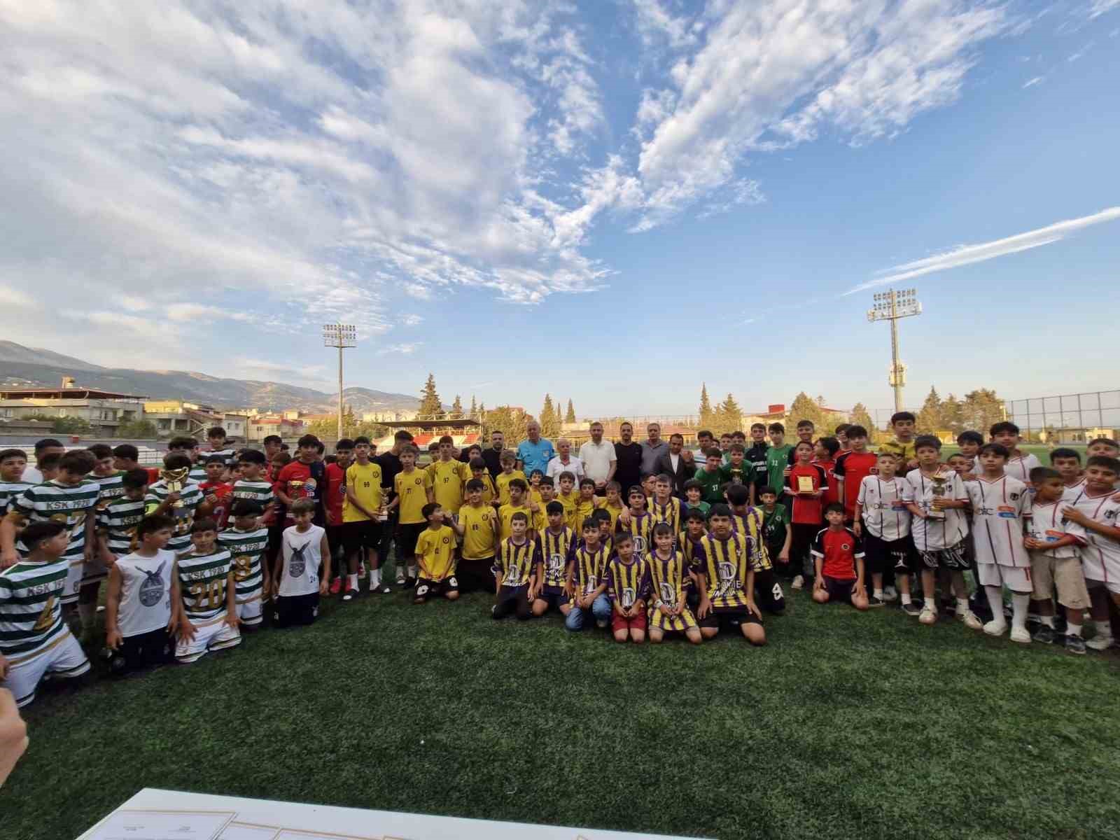 KAHRAMANMARAŞ’TA İLK KEZ DÜZENLENEN TSYD KAHRAMANMARAŞ CUP, 1920 KURTULUŞSPOR’UN ŞAMPİYONLUĞUYLA TAMAMLANDI.