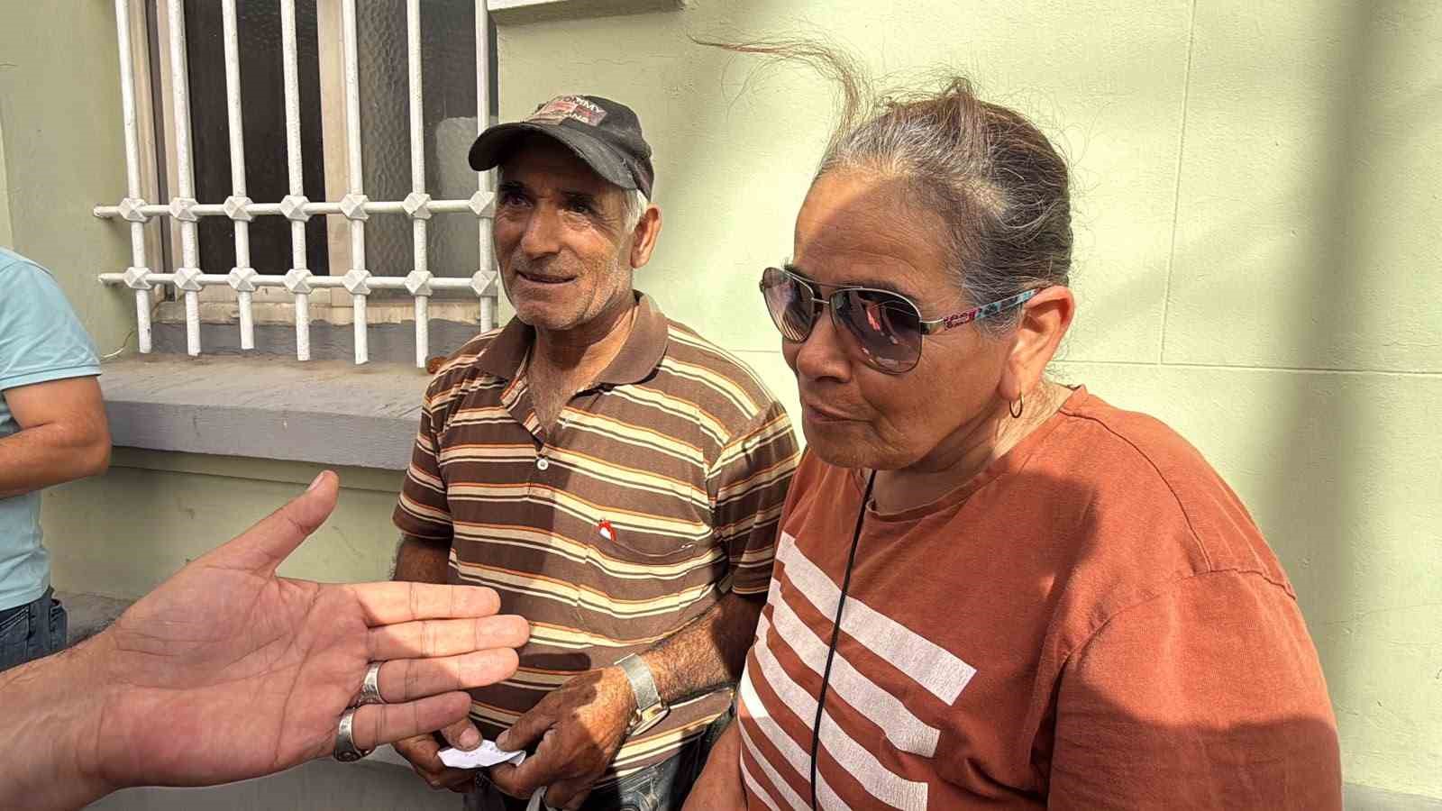 ESKİŞEHİR’DE TELEFONDA KENDİSİNİ POLİS OLARAK TANITAN DOLANDIRICILARIN HEDEFİ OLAN GÖRME ENGELLİ GÜLTAN MANDACI, DUYARLILIĞI SAYESİNDE TUZAĞA DÜŞMEDİ.