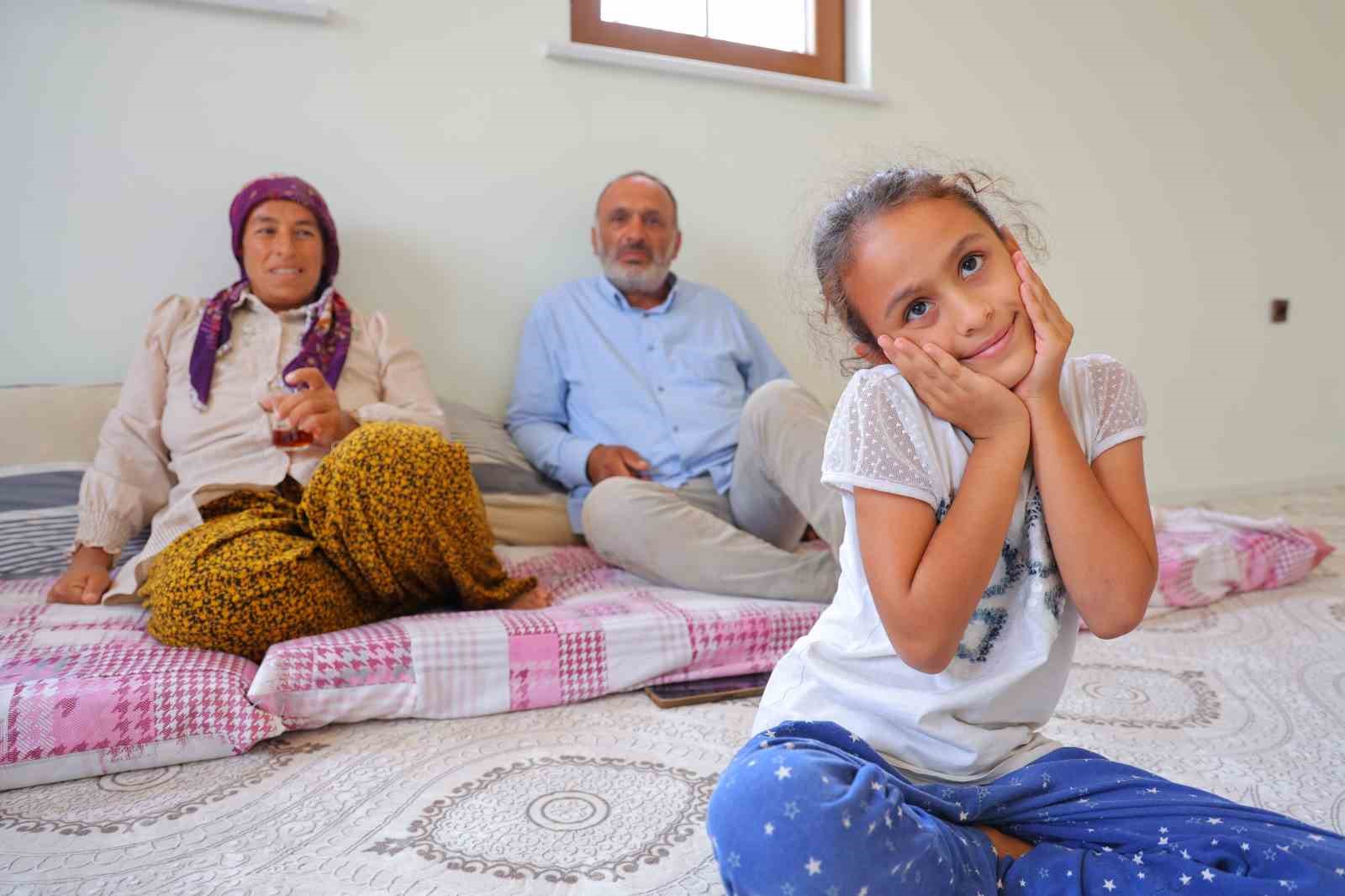 ORHAN AKKURT, EŞİ HATİCE AKKURT