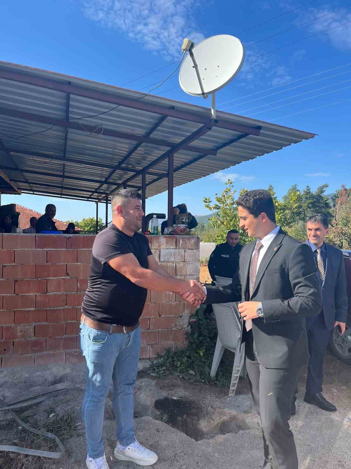 KAYMAKAM HAYDARİ, KAZA GEÇİREN ÖĞRENCİYİ EVİNDE ZİYARET ETTİ