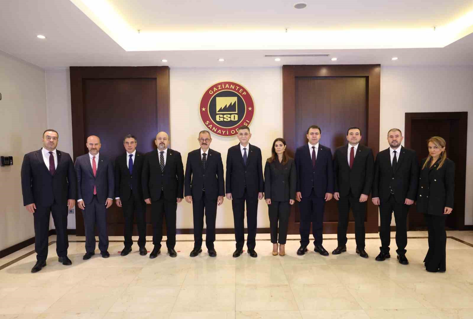 GAZİANTEP SANAYİ ODASI’NDA (GSO) 2026-2030 DÖNEMİNDE GÖREV ALACAK YENİ MECLİS DİVANI, YÖNETİM KURULU, DELEGE VE DİSİPLİN KURULU ÜYELERİ SEÇİLDİ.