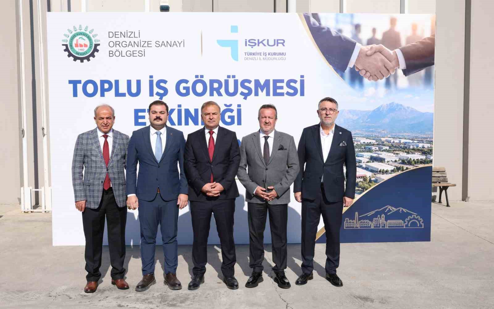 DENİZLİ ORGANİZE SANAYİ BÖLGESİ MÜDÜRLÜĞÜ İLE DENİZLİ ÇALIŞMA VE İŞ KURUMU İL MÜDÜRLÜĞÜ İŞ BİRLİĞİNDE, BÖLGEDE FAALİYET GÖSTEREN FİRMALARIN NİTELİKLİ İŞ GÜCÜNE ERİŞİMİNİ KOLAYLAŞTIRMAK VE İŞ ARAYAN VATANDAŞLARI AÇIK İŞ POZİSYONLARIYLA BULUŞTURMAK AMACIYLA "TOPLU İŞ GÖRÜŞMESİ ETKİNLİĞİ" DÜZENLENDİ.