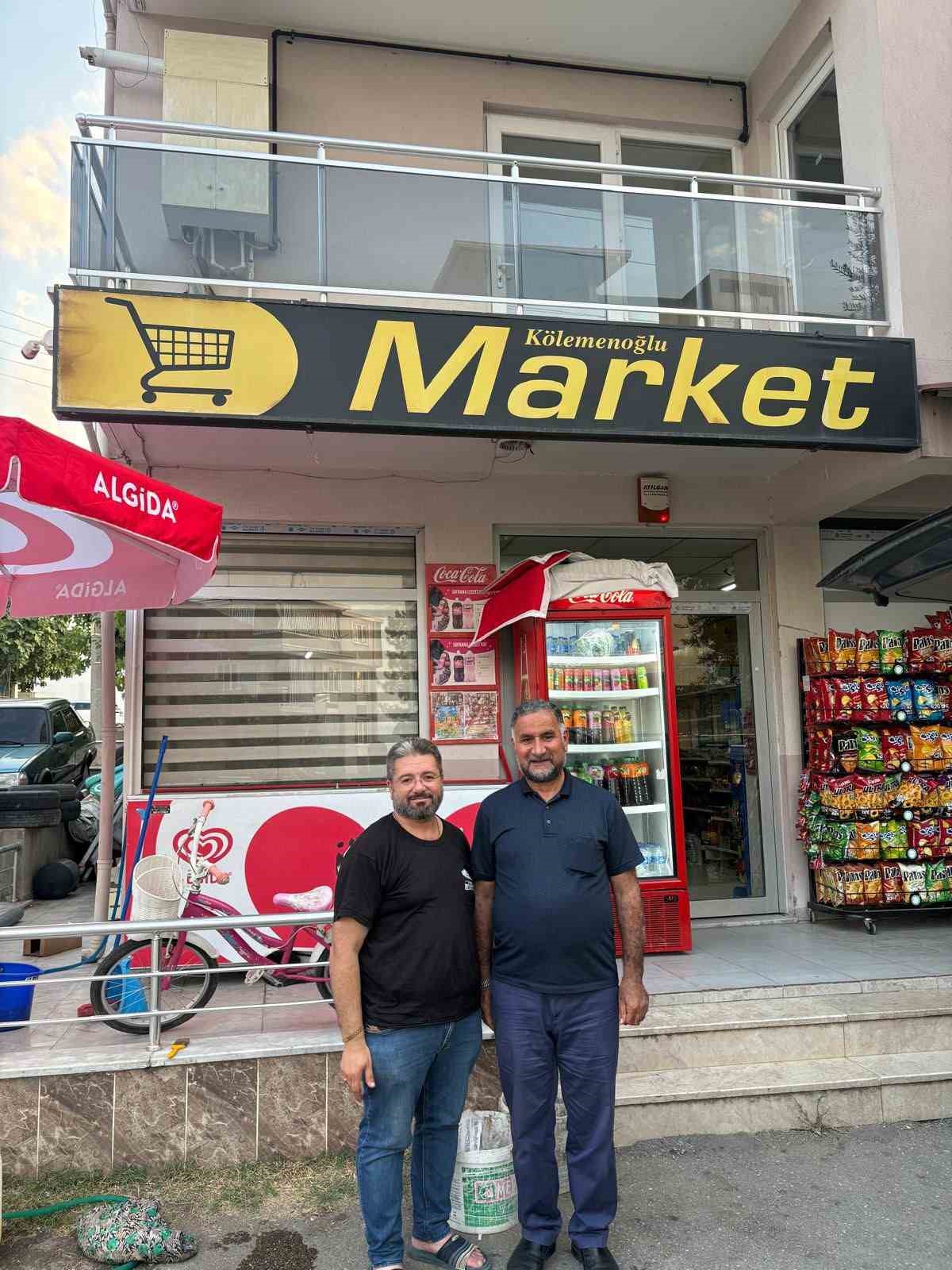 AK PARTİ DENİZLİ İL TEŞKİLATI, KENT GENELİNDEKİ ESNAF BULUŞMALARINI ARALIKSIZ SÜRDÜRÜYOR. İL YÖNETİM KURULU ÜYELERİ, İL GENELİNDE FAALİYET GÖSTEREN MAHALLE BAKKALLARINI ZİYARET EDEREK HEM ESNAFIN TALEPLERİNİ DİNLEDİ HEM DE EKONOMİK GELİŞMELERE DAİR GÖRÜŞ ALIŞVERİŞİNDE BULUNDU.