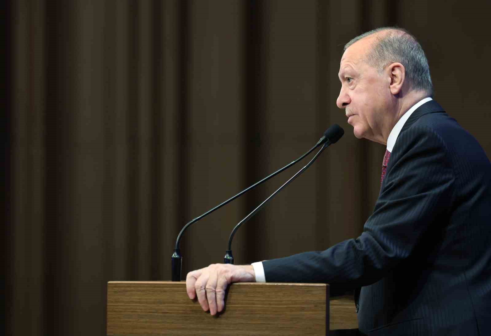 CUMHURBAŞKANI VE AK PARTİ GENEL BAŞKANI RECEP TAYYİP ERDOĞAN, 'AK PARTİ MİLLETVEKİLLERİ İLE YASAMA YILI AÇILIŞ TOPLANTISI'NDA KONUŞTU