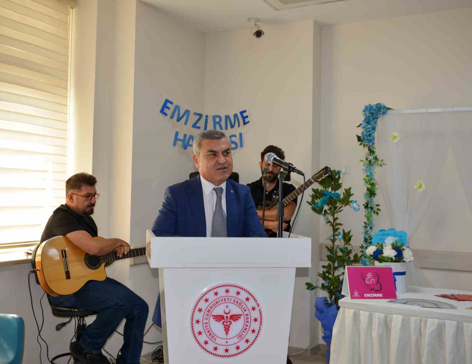 KEPEZ DEVLET HASTANESİ’NDE, NORMAL DOĞUM HAFTASI VE EMZİRME HAFTASI KAPSAMINDA, ANTALYA İL SAĞLIK MÜDÜRÜ PROF. DR. BEHZAT ÖZKAN, KEPEZ DEVLET HASTANESİ BAŞHEKİMİ OP. DR. RAMAZAN GÜRKAN VE HASTANE ÇALIŞANLARININ KATILIMIYLA ETKİNLİK DÜZENLENDİ.