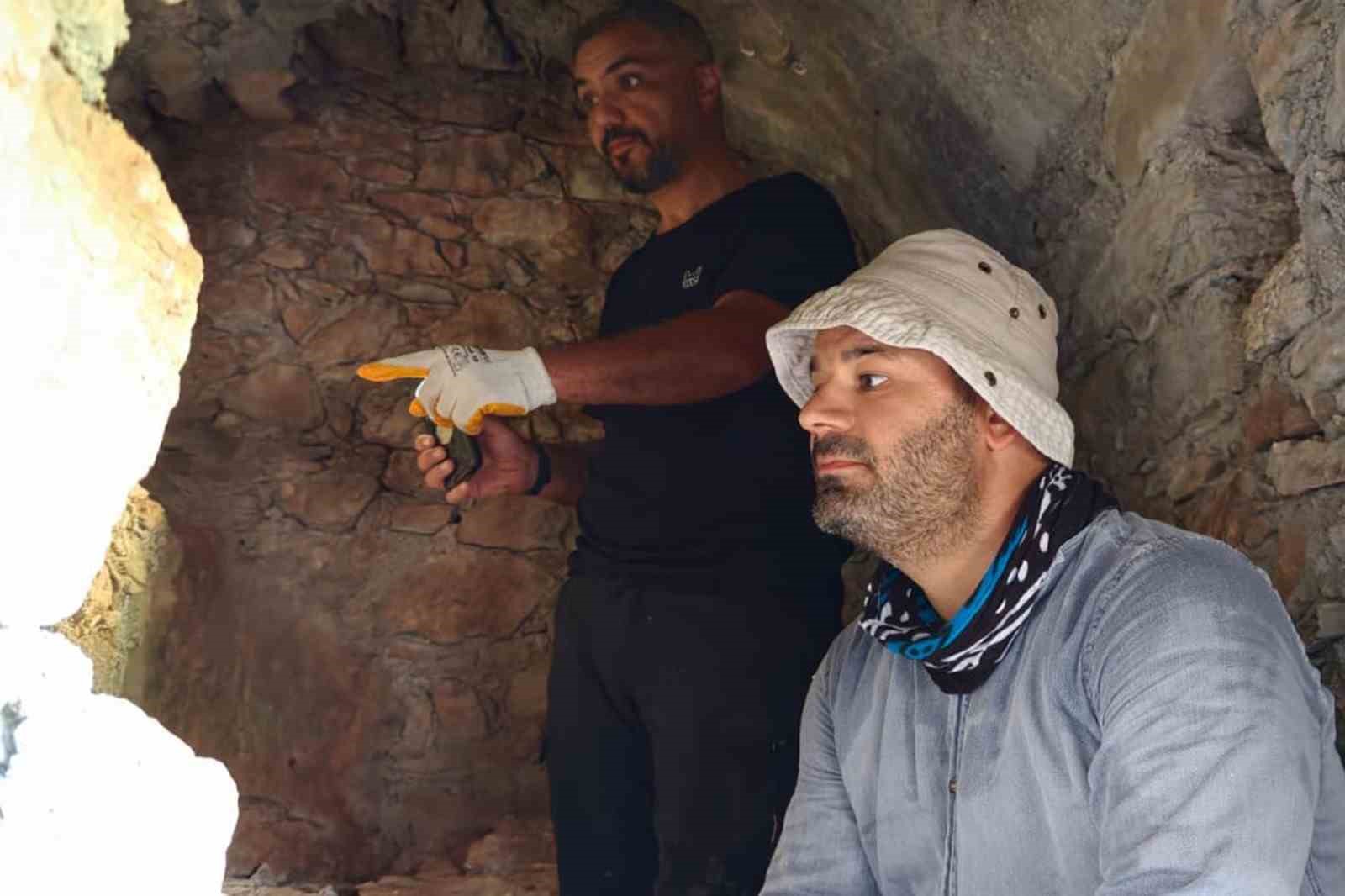KÜLTÜR VE TURİZM BAKANLIĞI KÜLTÜR VARLIKLARI VE MÜZELER GENEL MÜDÜRLÜĞÜNÜN İZİNLERİYLE YÜRÜTÜLEN SELİNUS ANTİK KENTİ VE ÇEVRESİ ARKEOLOJİK YÜZEY ARAŞTIRMALARININ 2026 YILI ÇALIŞMA SEZONU, 7–21 EYLÜL TARİHLERİ ARASINDA ALANYA ALAADDİN KEYKUBAT ÜNİVERSİTESİ BAŞKANLIĞINDA GERÇEKLEŞTİRİLDİ.