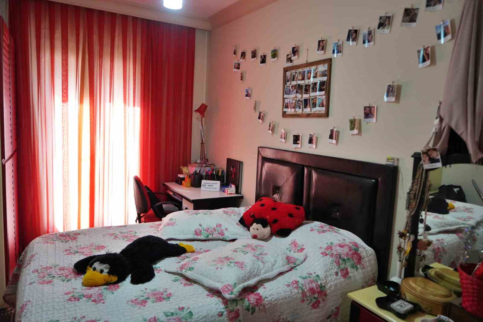 ANTALYA'DA MİYOM AMELİYATI SIRASINDA 33 YAŞINDA HAYATINI KAYBEDEN GÜLŞAH GİZEM ANGI'NIN ODASI (ARŞİV)