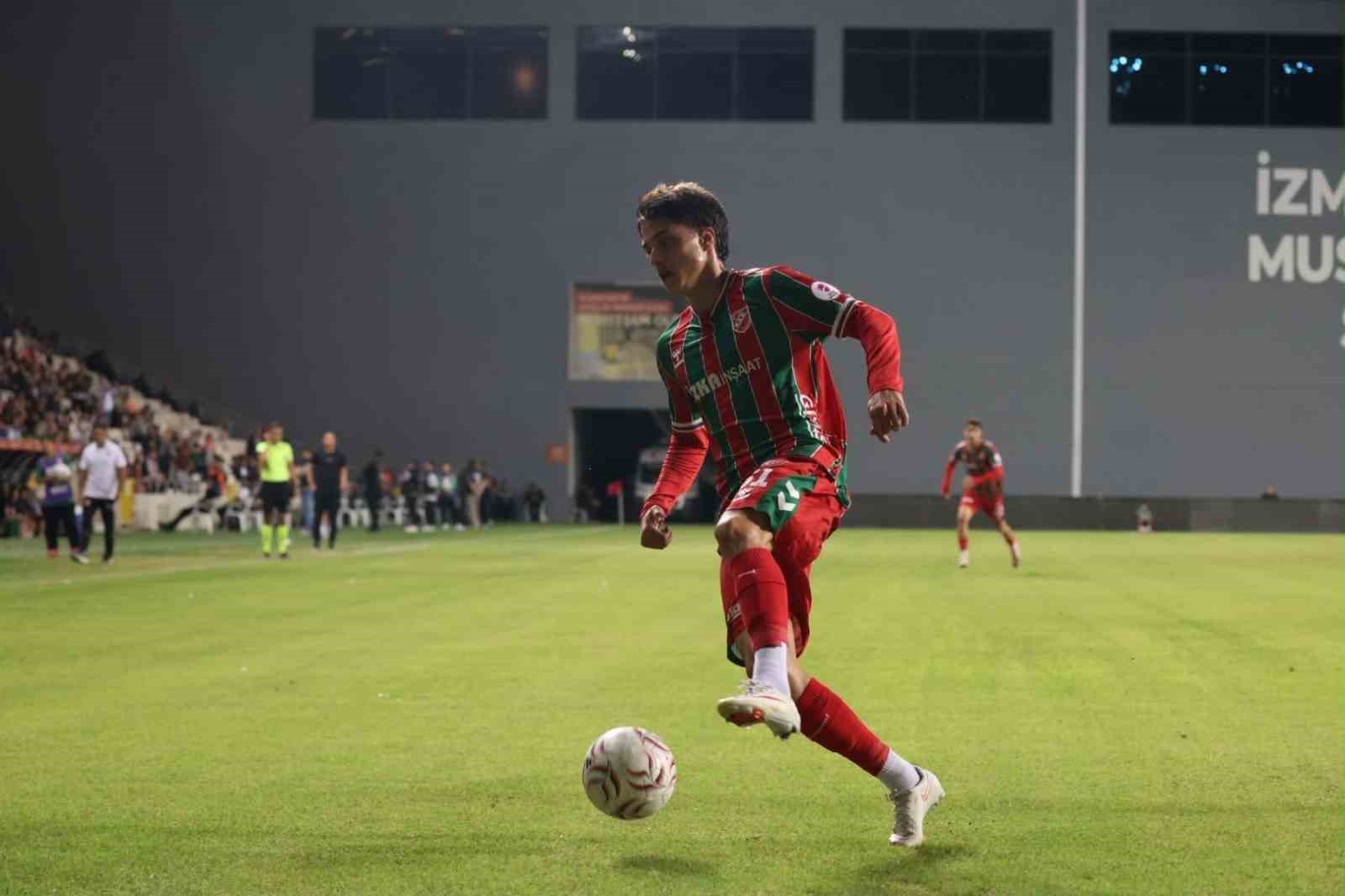 KARŞIYAKA - 1923 AFYONSPOR MAÇINDAN KARELER