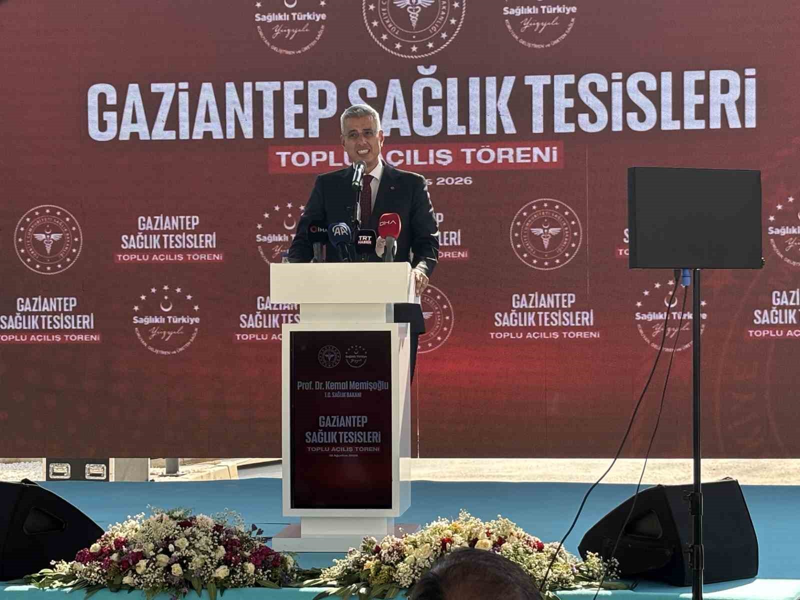SAĞLIK BAKANI PROF. DR. KEMAL MEMİŞOĞLU, GAZİANTEP'TE TOPLU SAĞLIK HİZMETLERİ AÇILIŞ TÖRENİNE KATILDI