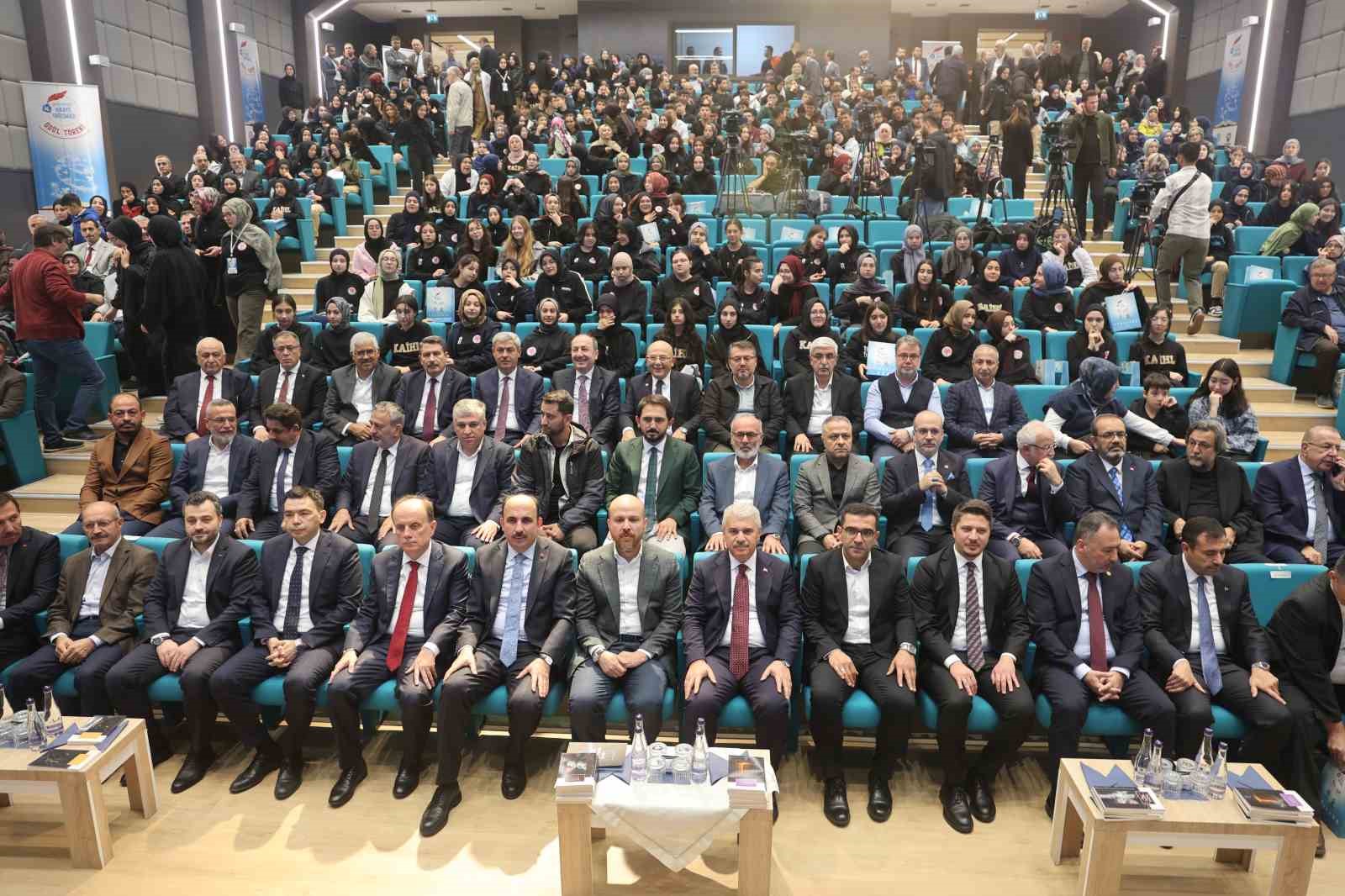 14. GELENEKSEL HİKAYE YARIŞMASI ÖDÜL TÖRENİ DÜZENLENDİ.