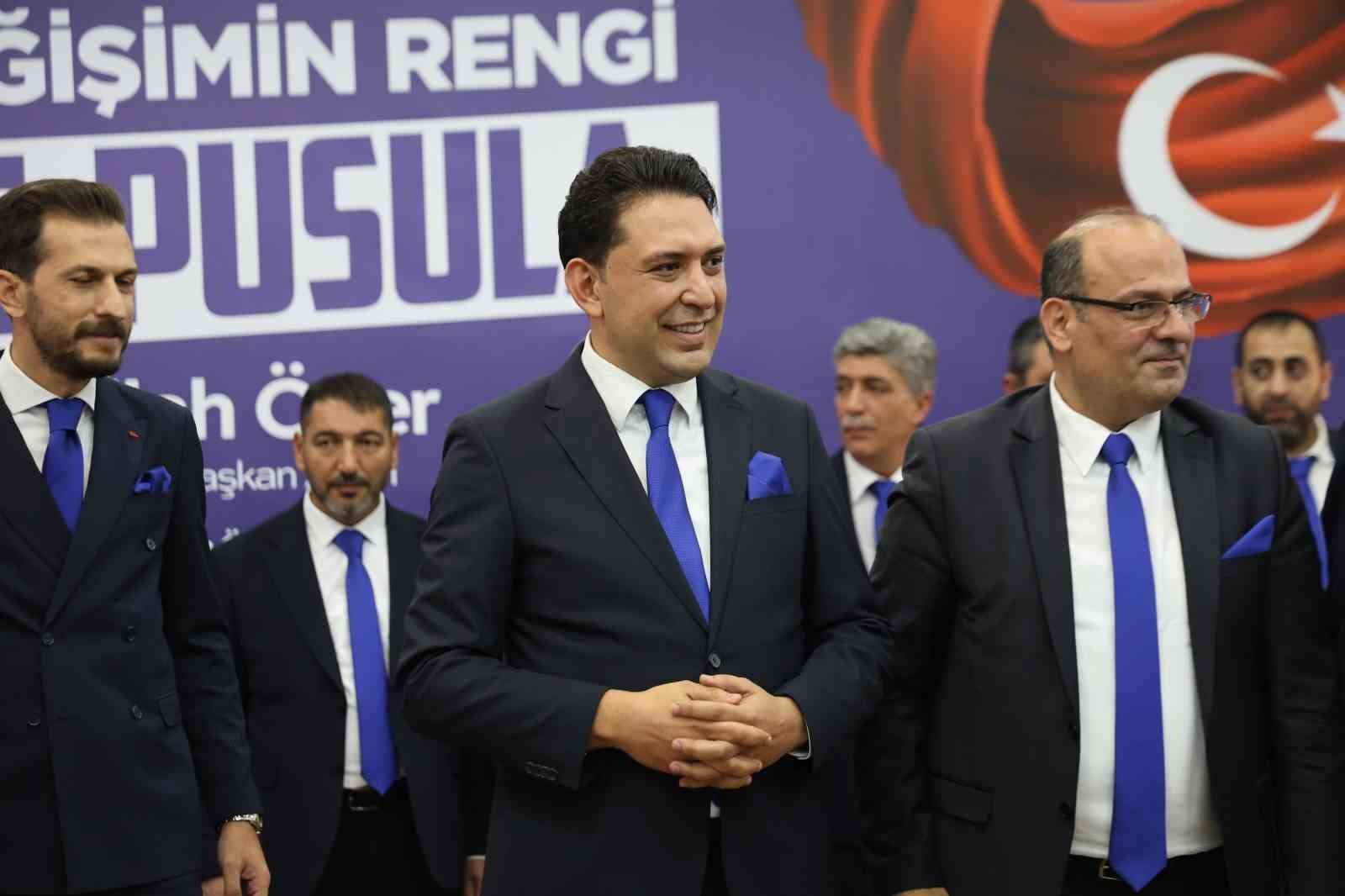 ELAZIĞ TİCARET VE SANAYİ ODASI BAŞKAN ADAYI NURULLAH ÖNER, TARAFINDAN BİR SALONDA LANSMAN VE ADAY TANITIM TOPLANTISI GERÇEKLEŞTİRİLDİ.