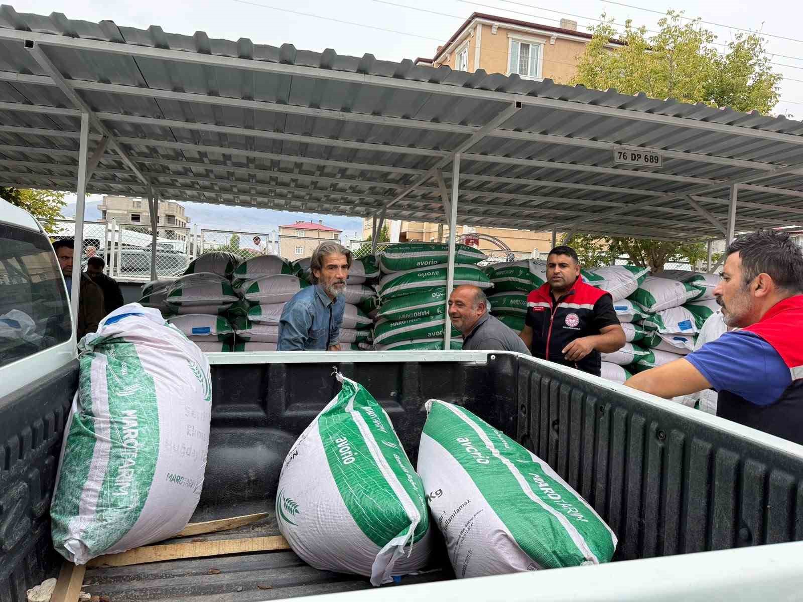 IĞDIR’DA SERTİFİKALI BUĞDAY TOHUMU DAĞITIMI GERÇEKLEŞTİRİLDİ