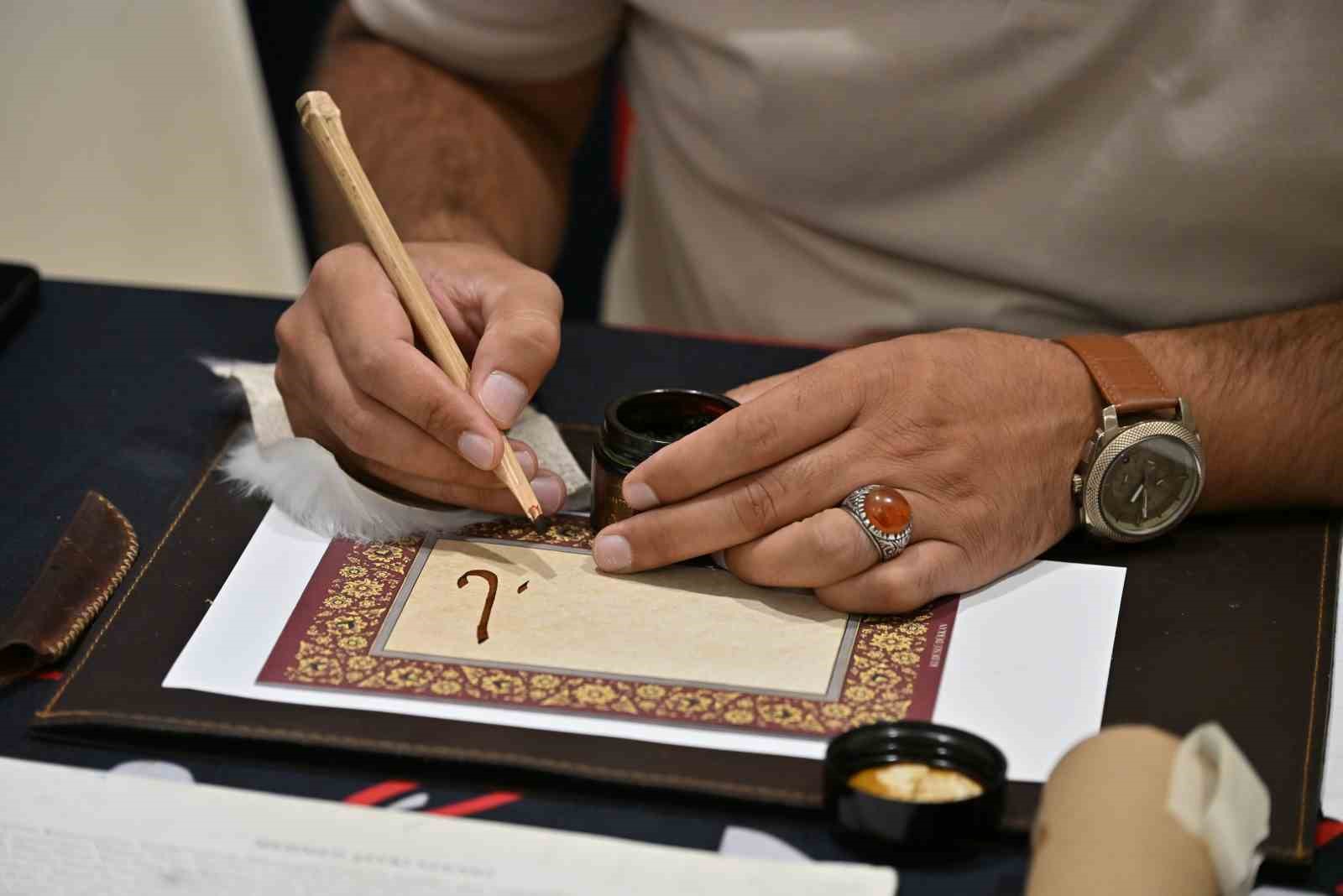 KÜLTÜR VE TURİZM BAKANLIĞI TARAFINDAN DÜZENLENEN ERZURUM KÜLTÜR YOLU FESTİVALİ, GELENEKSEL SANATLARDAN ÇOCUK ETKİNLİKLERİNE, SERGİLERDEN SİNEMA GÖSTERİMLERİNE UZANAN PROGRAMIYLA DEVAM ETTİ.