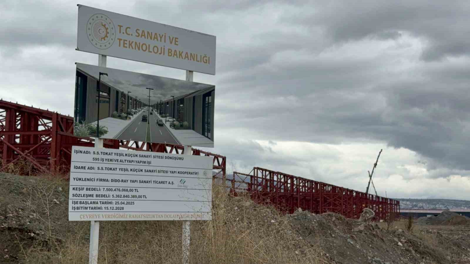 TOKAT’TA 550 DÖNÜMLÜK ALANDA YAPIMI SÜREN, 595 İŞ YERİNİN BULUNACAĞI YENİ NESİL TOKAT YEŞİL SANAYİ SİTESİ’NDE BETONARME ÇALIŞMALARININ YÜZDE 90’I TAMAMLANDI. MALİYETİ 10 MİLYAR LİRAYI AŞAN PROJENİN 2028 YILI SONUNDA HİZMETE AÇILMASI HEDEFLENİYOR.