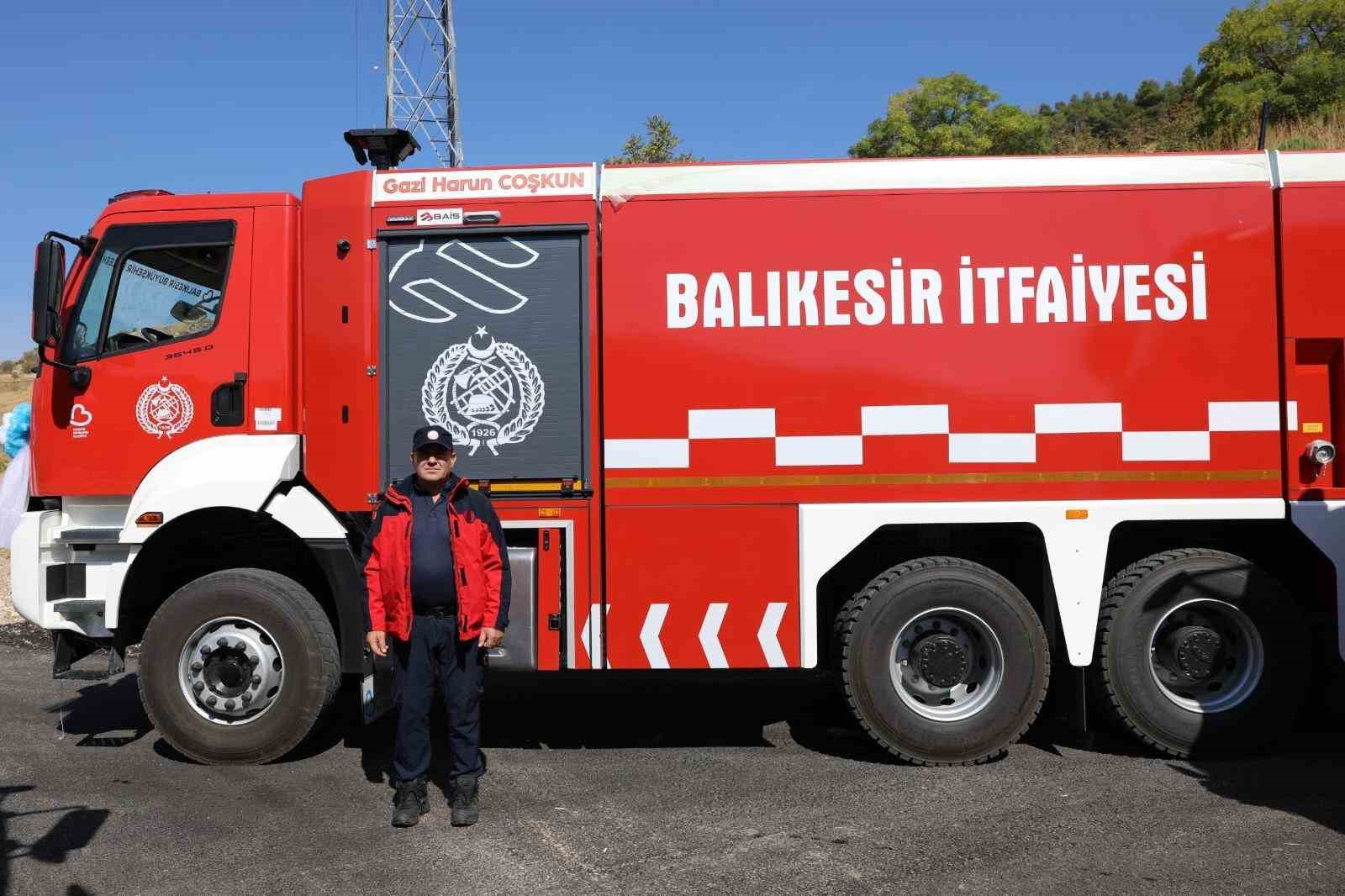 BAŞKAN AKIN’DAN KAHRAMAN İTFAİYECİLERE ANLAMLI JEST