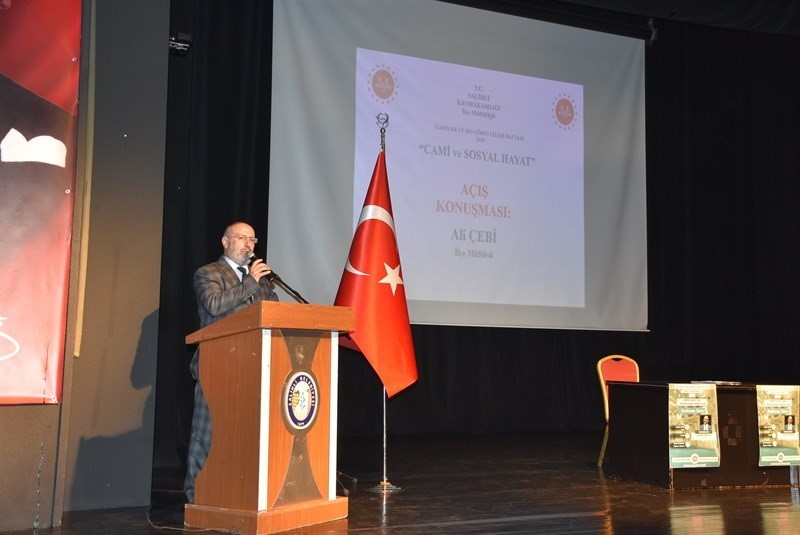 MANİSA’NIN SALİHLİ İLÇESİNDE CAMİLER VE DİN GÖREVLİLERİ HAFTASI DOLAYISIYLA İLÇE MÜFTÜLÜĞÜ TARAFINDAN "CAMİ VE SOSYAL HAYAT" KONULU KONFERANS PROGRAMI DÜZENLENDİ.
