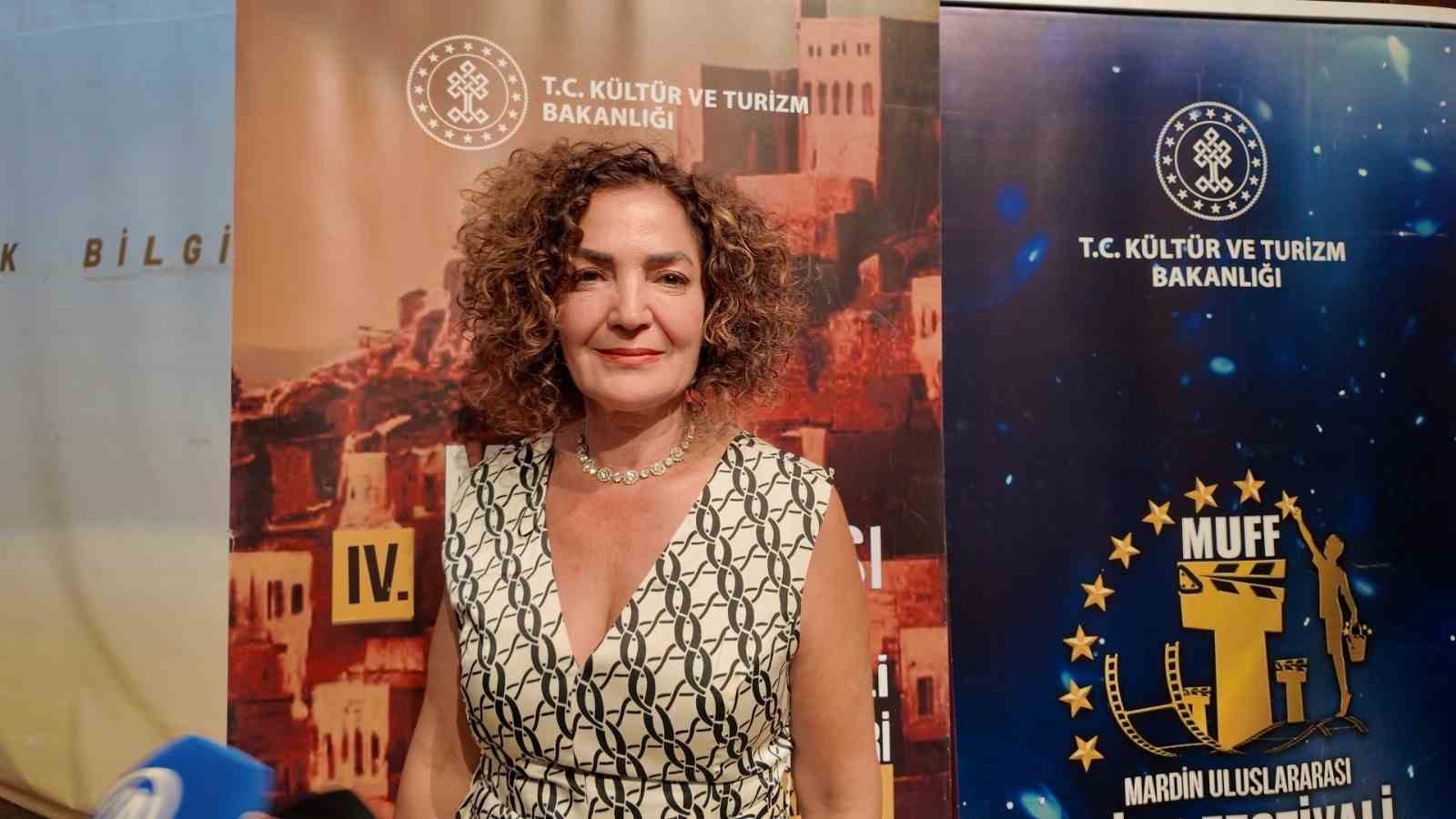 FESTİVAL DİREKTÖRÜ MİHRİBAN ER
