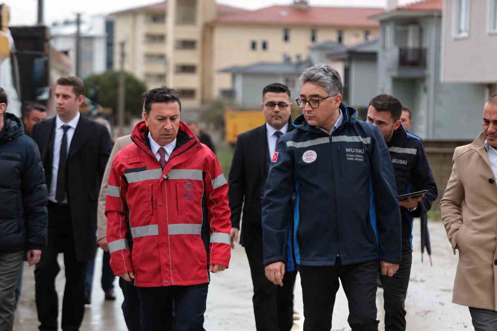 MUĞLA BÜYÜKŞEHİR BELEDİYESİ SU VE KANALİZASYON İDARESİ (MUSKİ) GENEL MÜDÜRLÜĞÜ EKİPLERİ, KENTİN ALTYAPISINI GÜÇLENDİRMEK AMACIYLA ÇALIŞMALARINI SÜRDÜRÜYOR.