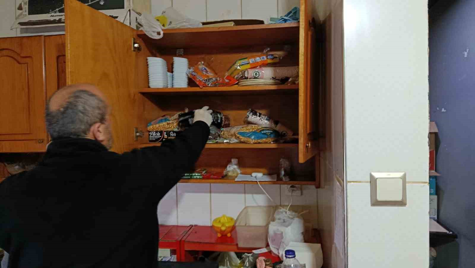 ANKARA'DA İNSAN TİCARETİ, GÖÇMEN KAÇAKÇILIĞI VE FUHUŞ SORUŞTURMASI KAPSAMINDA 5 EĞLENCE MEKANINA DÜZENLENEN OPERASYONDA 26 ŞÜPHELİ YAKALANDI.