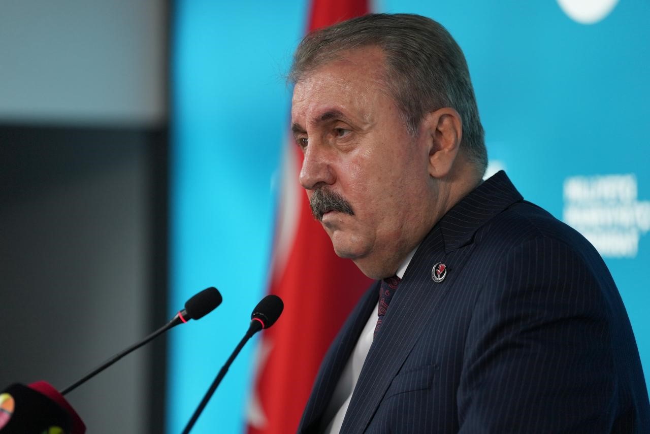BBP LİDERİ DESTİCİ, PARTİ GENEL MERKEZİNDE DÜZENLEDİĞİ BASIN TOPLANTISINDA GÜNDEME DAİR ÖNEMLİ AÇIKLAMALARDA BULUNDU