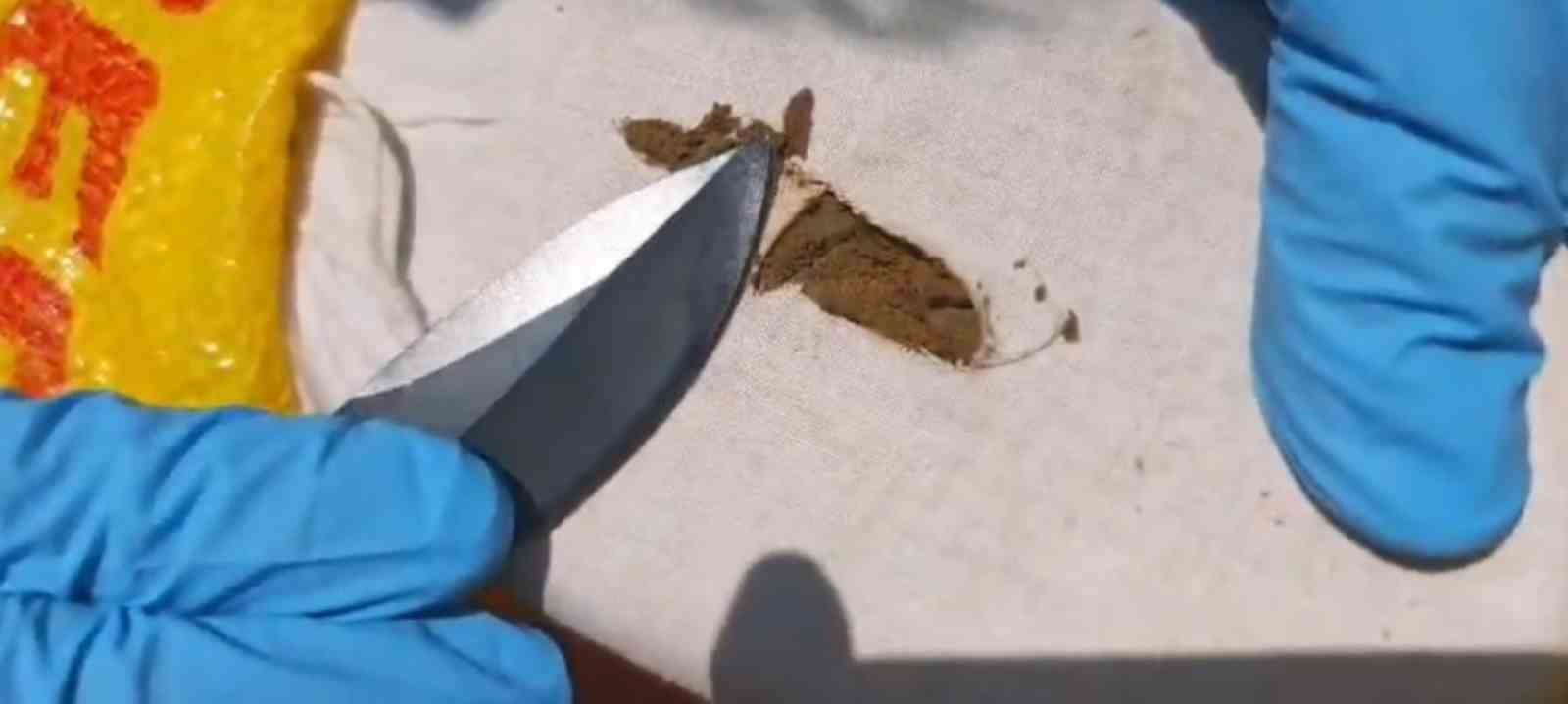ŞANLIURFA'DA 20 KİLO 600 GRAM ESRAR ELE GEÇİRİLDİ