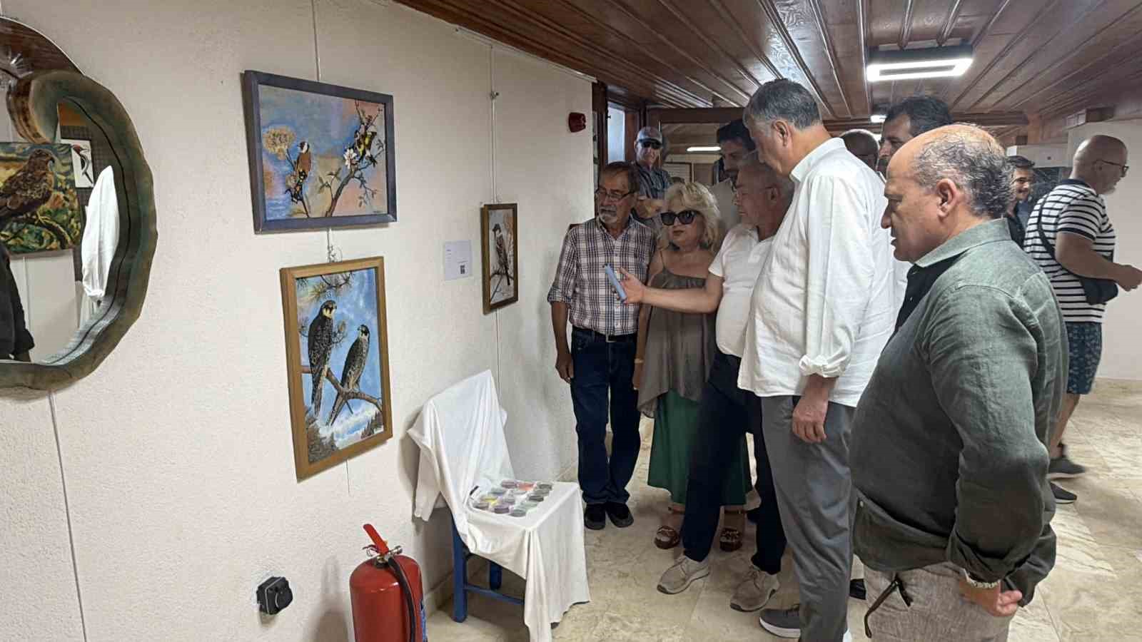 KAZDAĞLARI’NIN KUŞ TÜRLERİNDEN İLHAM ALAN "KAZ DAĞLARI’NIN FISILTISI KUŞ DÜŞLERİ" SERGİSİ, SANATSEVERLERLE BULUŞTU.