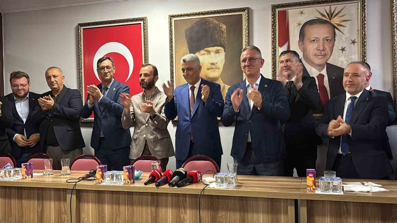 AK PARTİ İLÇE BAŞKANLIĞI