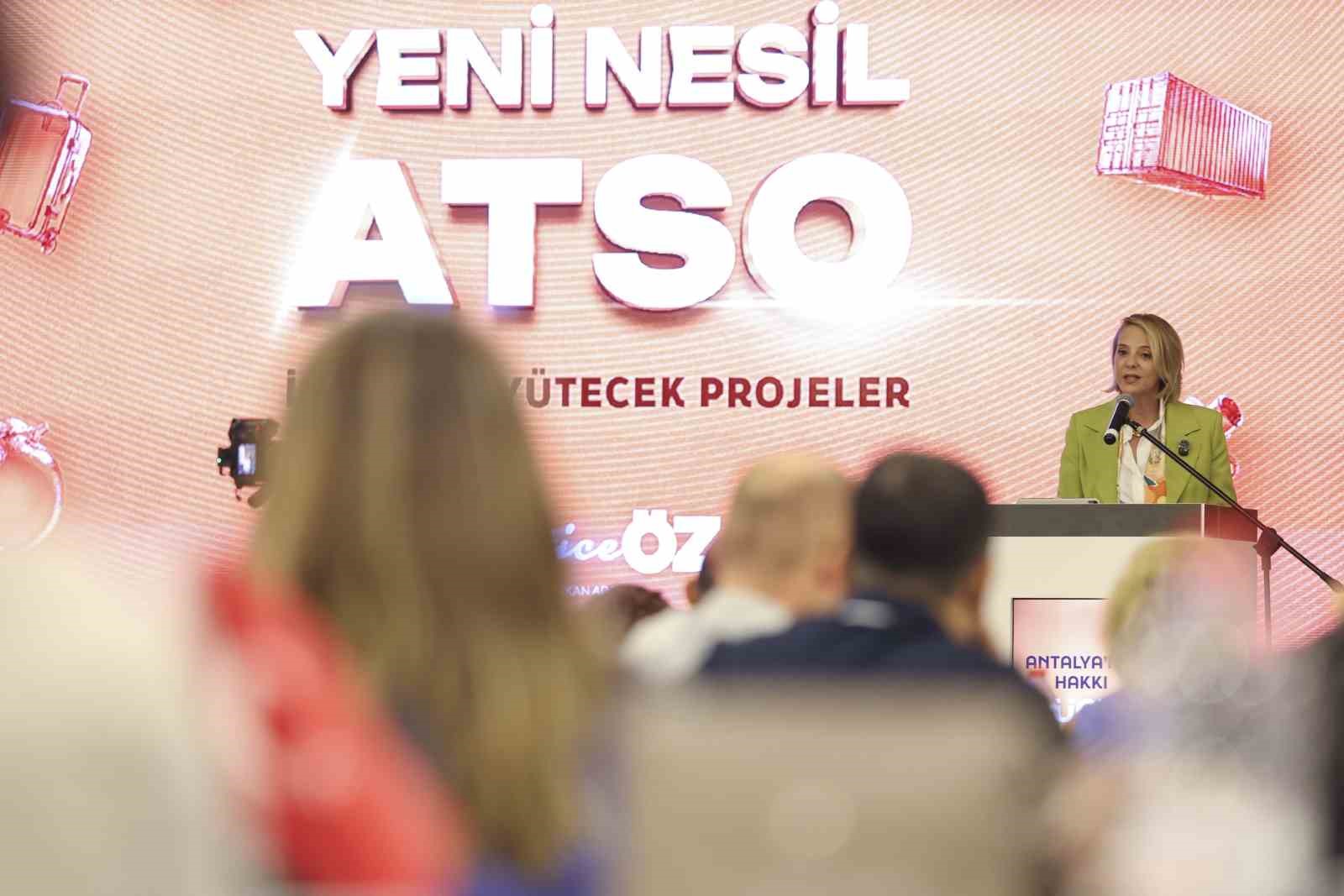 ATSO BAŞKAN ADAYI HATİCE ÖZ, ANTALYA KONYALILAR DERNEĞİ ÜYELERİYLE BİR ARAYA GELDİ.