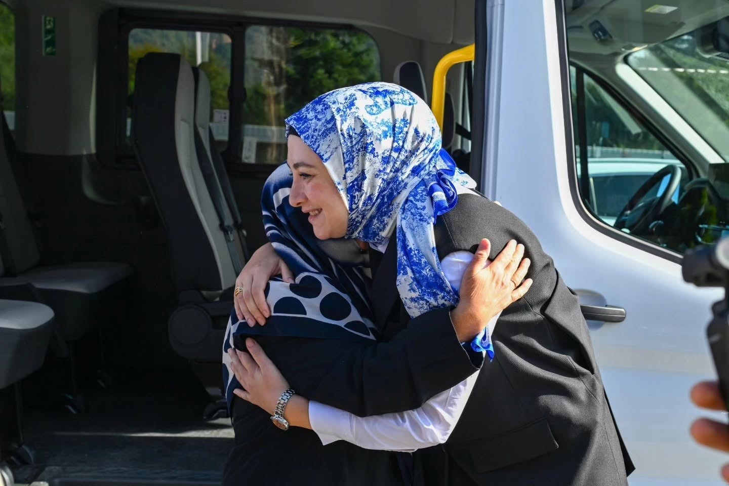 BOLU’DA 1 EKİM DÜNYA YAŞLILAR GÜNÜ DOLAYISIYLA DÜZENLENEN ETKİNLİKTE POLİS EŞLERİ, YAŞLILARLA BİR ARAYA GELDİ.
