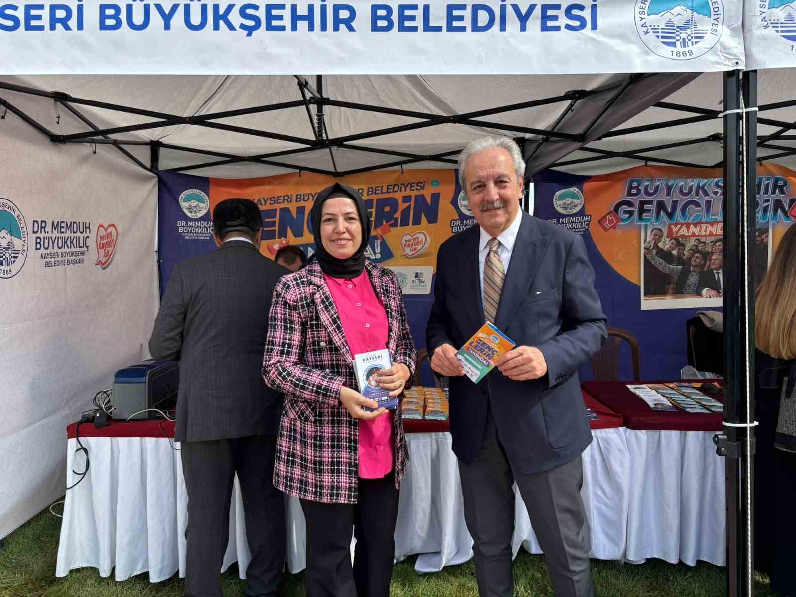 KAYSERİ BÜYÜKŞEHİR BELEDİYESİ, 2026-2027 AKADEMİK YILININ BAŞLAMASIYLA BİRLİKTE ÜNİVERSİTELİ GENÇLERE YÖNELİK KAPSAMLI BİR ORYANTASYON ETKİNLİĞİ DÜZENLEDİ