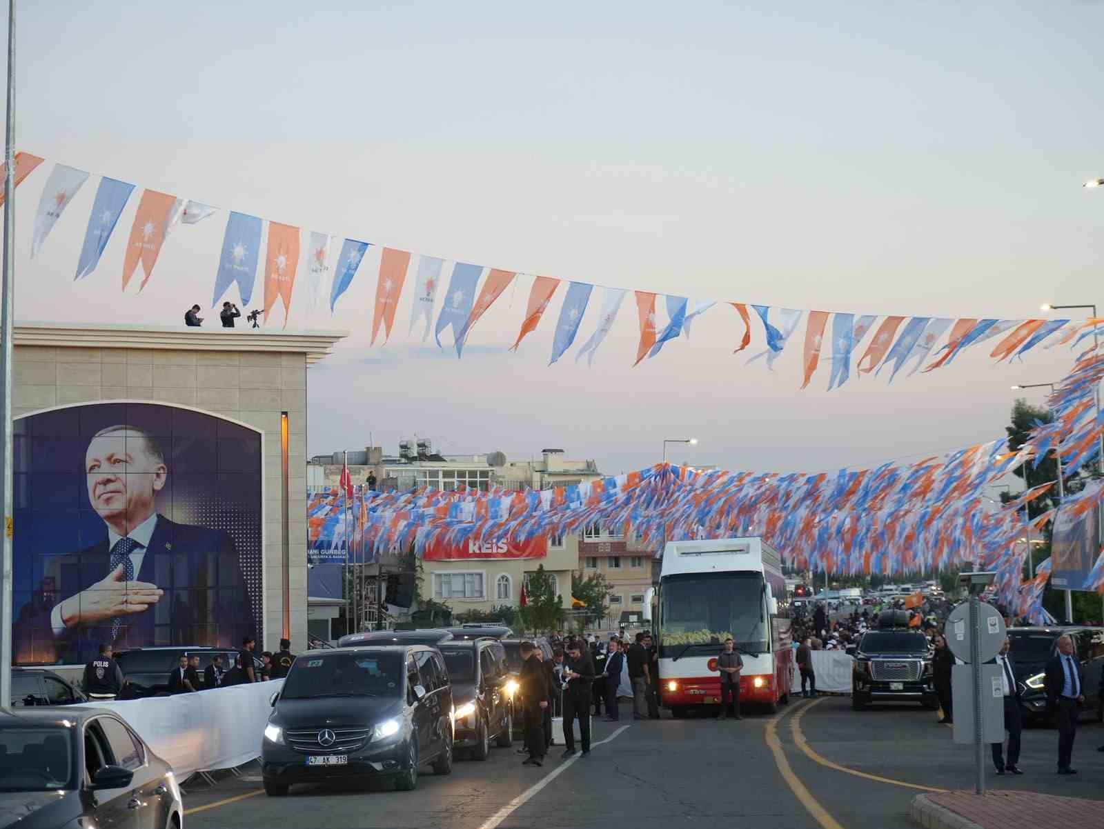 CUMHURBAŞKANI ERDOĞAN: "TERÖRSÜZ TÜRKİYE HEDEFİMİZDE ARAMIZA KİMSE GİREMEYECEK"