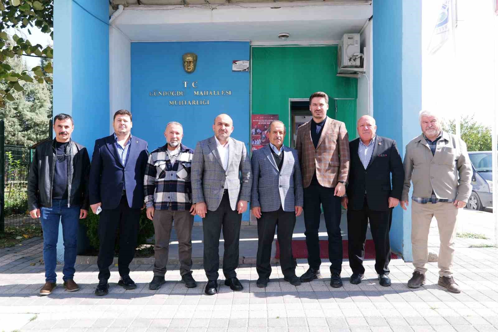 AK PARTİ ESKİŞEHİR İL BAŞKANI GÜRHAN ALBAYRAK, ODUNPAZARI İLÇESİNDEKİ MAHALLE MUHTARLARINI ZİYARET ETTİ.