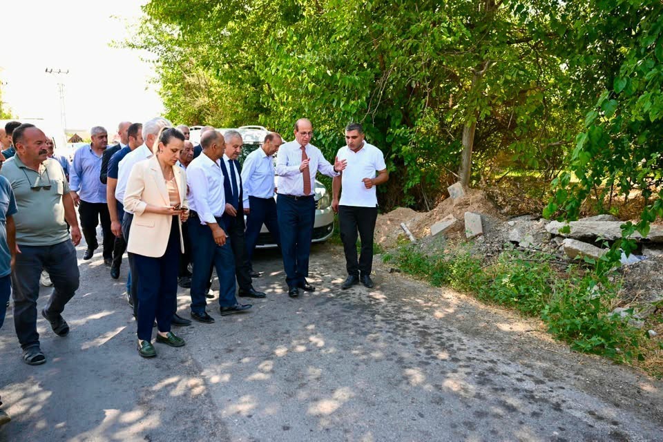 ŞAHNAHAN’IN DOĞALGAZ TALEBİNE BAŞKAN GEÇİT’TEN ÇÖZÜM HAMLESİ
