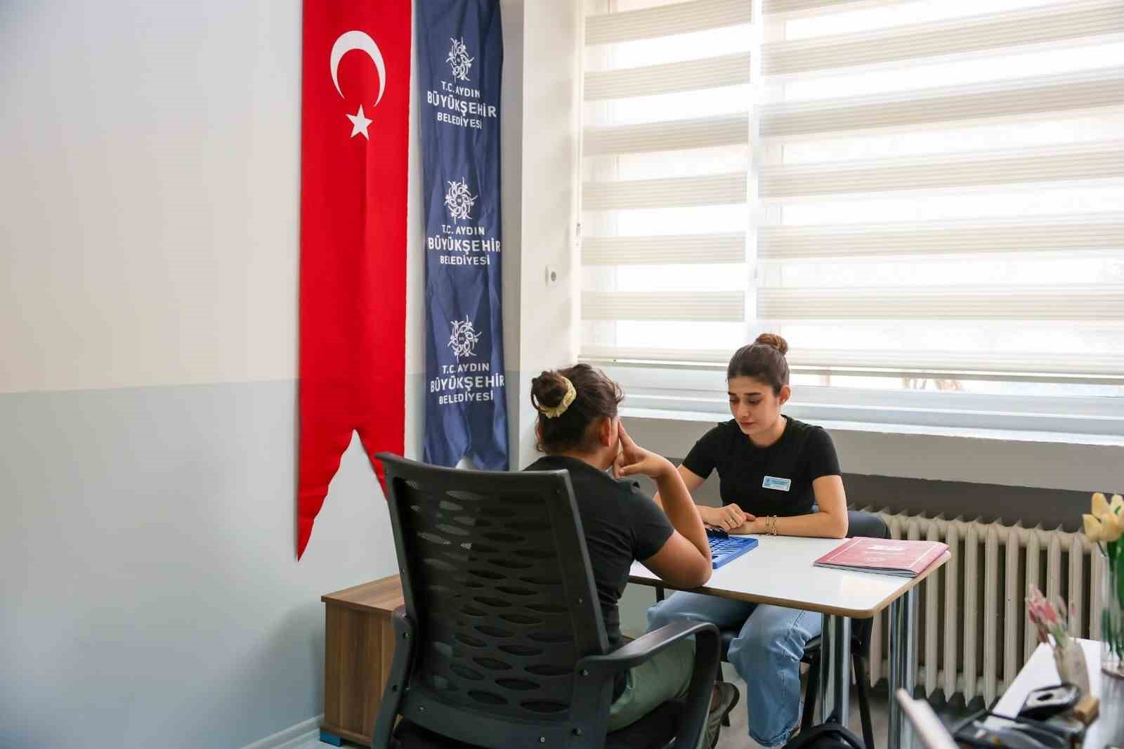 AYDIN BÜYÜKŞEHİR DİSLEKSİ MERKEZİ’NDE DERSLER DEVAM EDİYOR