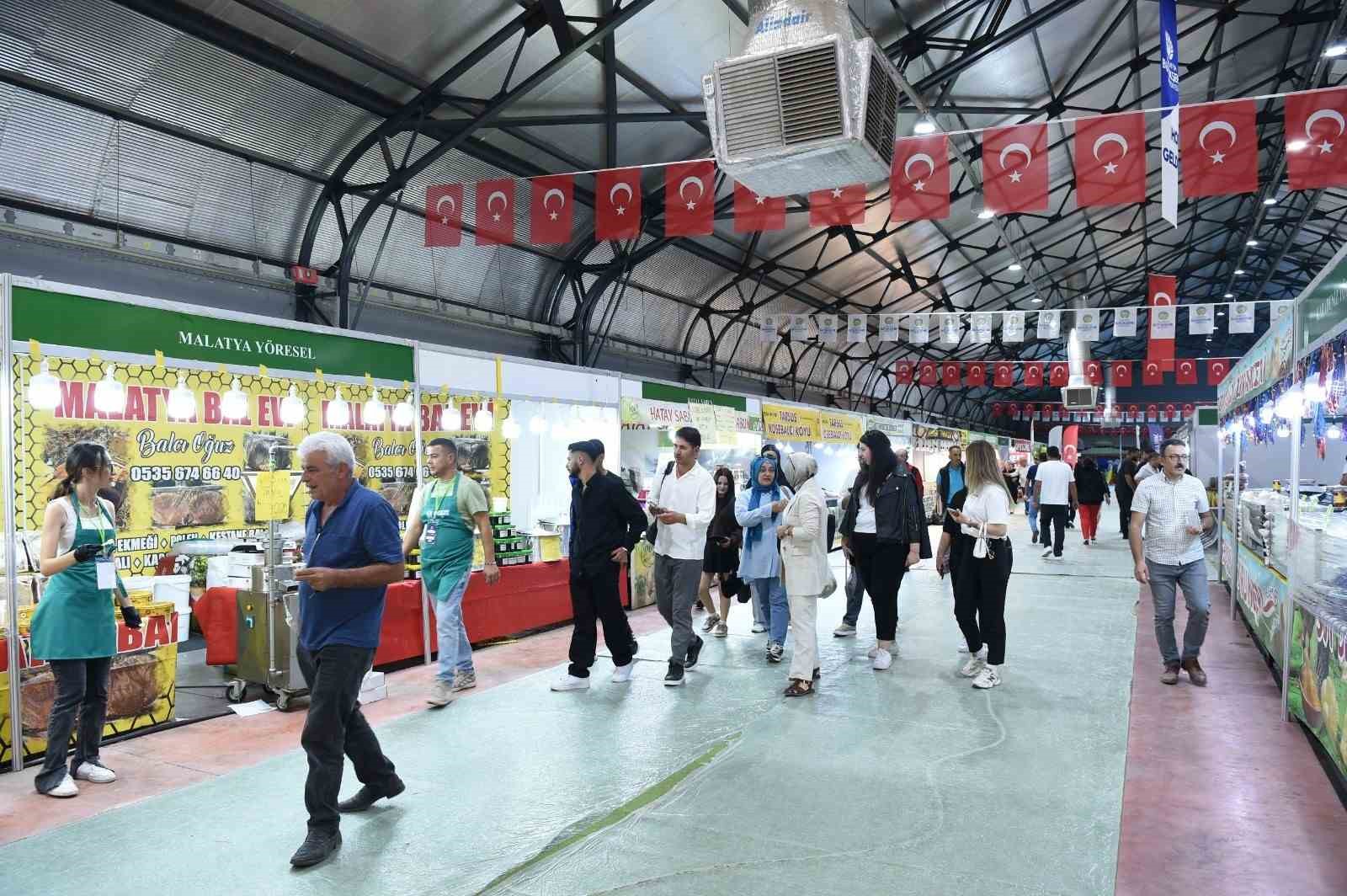 MALATYA’DA 7 YIL ARADAN SONRA TARIM FUARI KAPILANI YENİDEN AÇTI