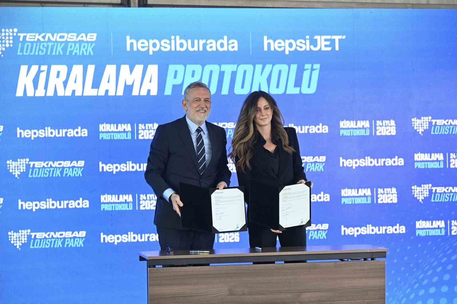 TEMEL ATMA PROGRAMI KAPSAMINDA AYRICA TÜRKİYE'NİN ÖNDE GELEN E-TİCARET PLATFORMLARINDAN HEPSİBURADA VE HEPSİJET İLE KİRALAMA PROTOKOLÜ DE İMZALANDI.